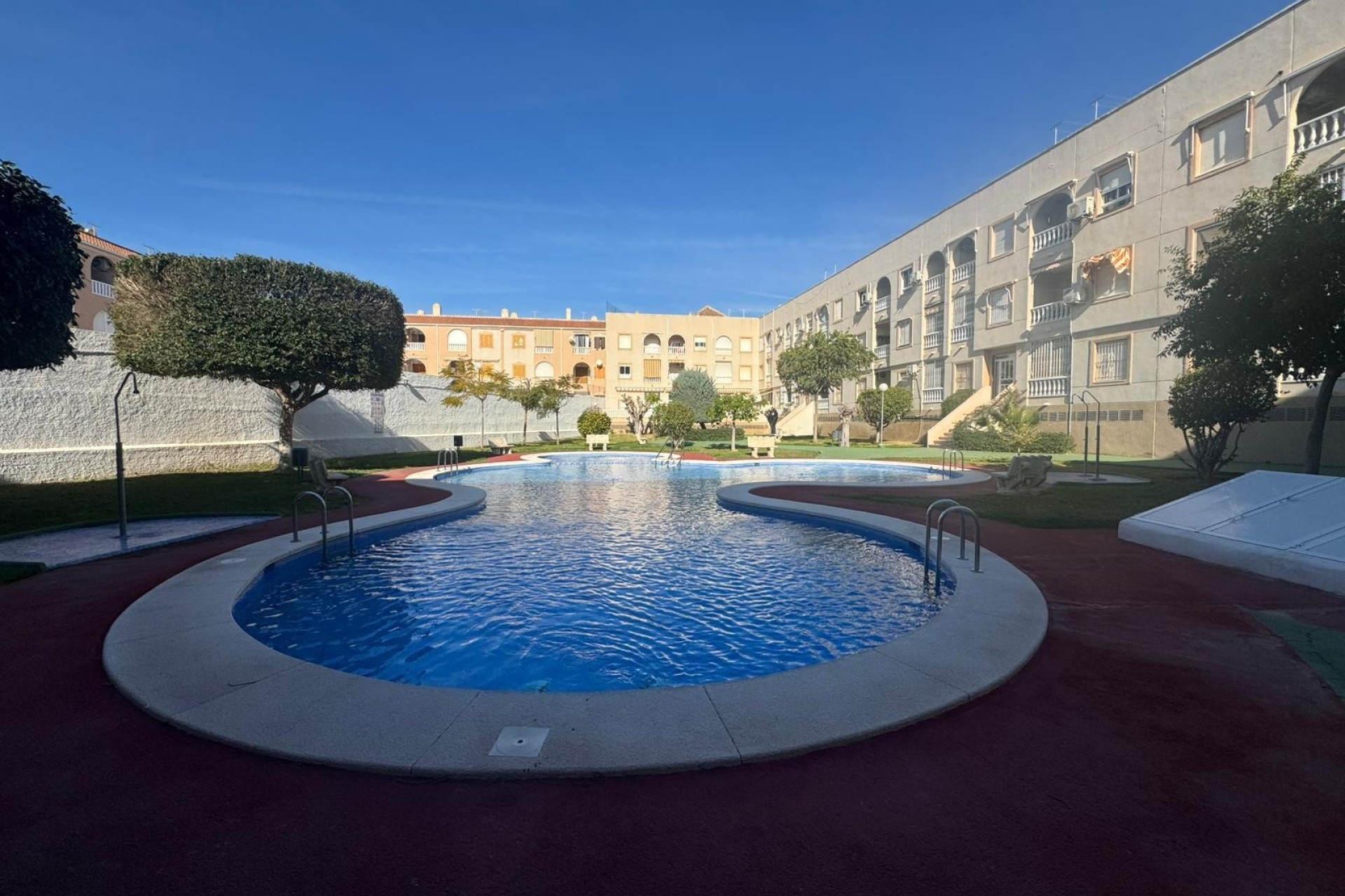 Herverkoop - Appartement / Flat -
Torrevieja - Playa del Acequión