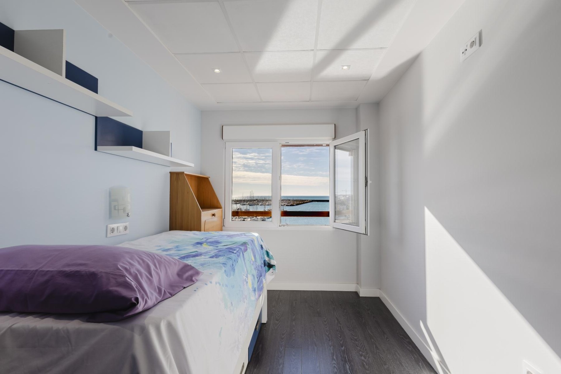 Herverkoop - Appartement / Flat -
Torrevieja - Playa del Acequión