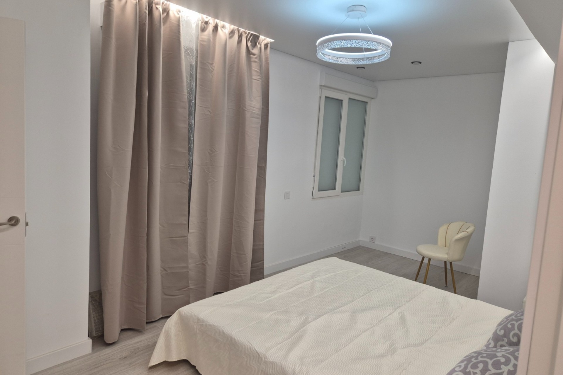 Herverkoop - Appartement / Flat -
Torrevieja - Playa del Acequión