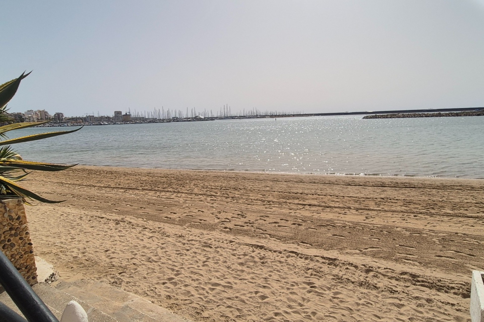 Herverkoop - Appartement / Flat -
Torrevieja - Playa del Acequión