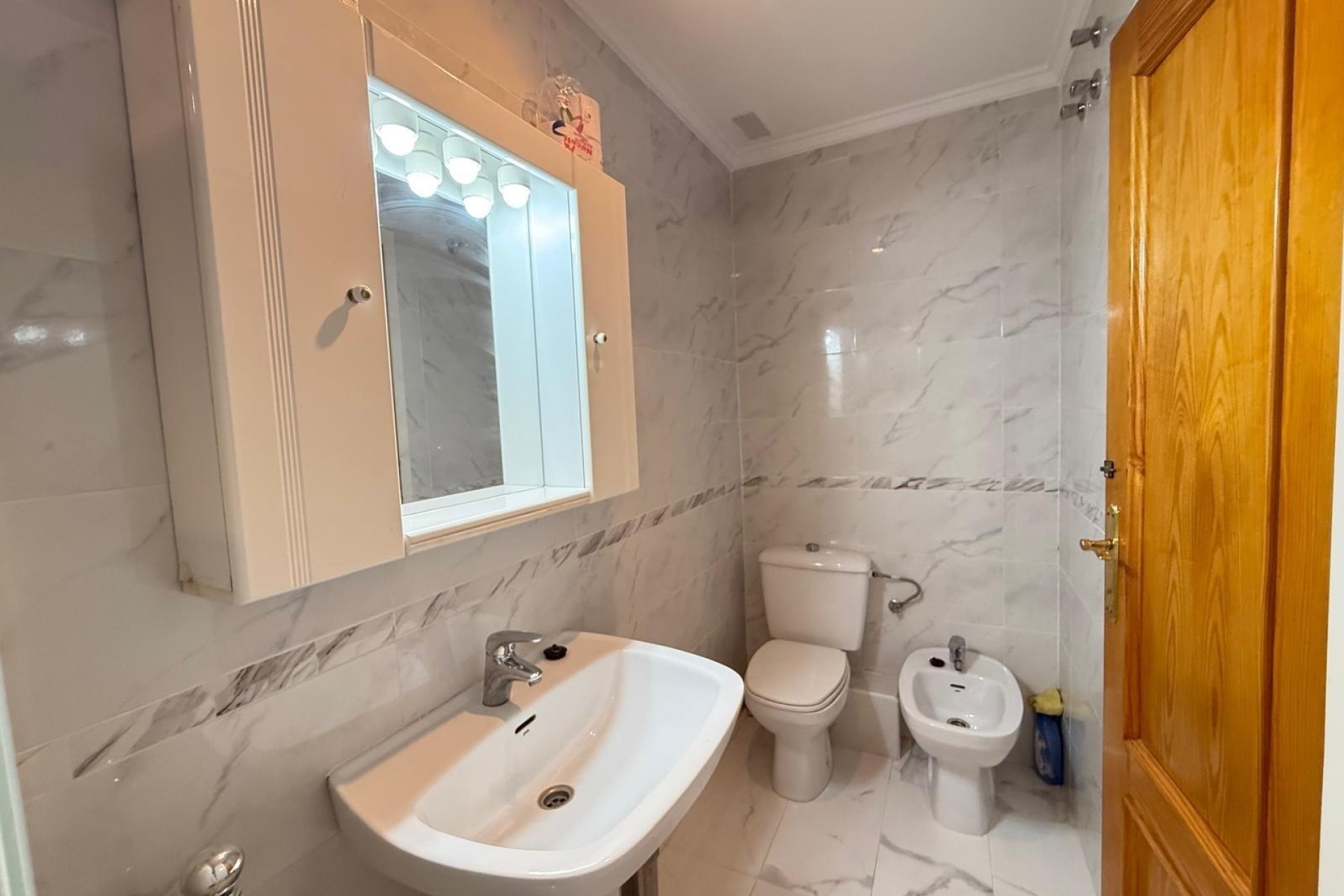 Herverkoop - Appartement / Flat -
Torrevieja - Playa del Cura