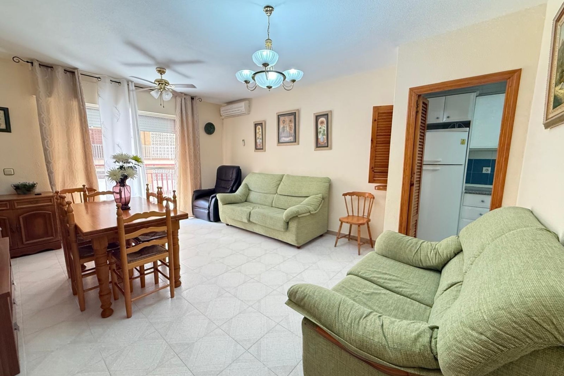 Herverkoop - Appartement / Flat -
Torrevieja - Playa del Cura