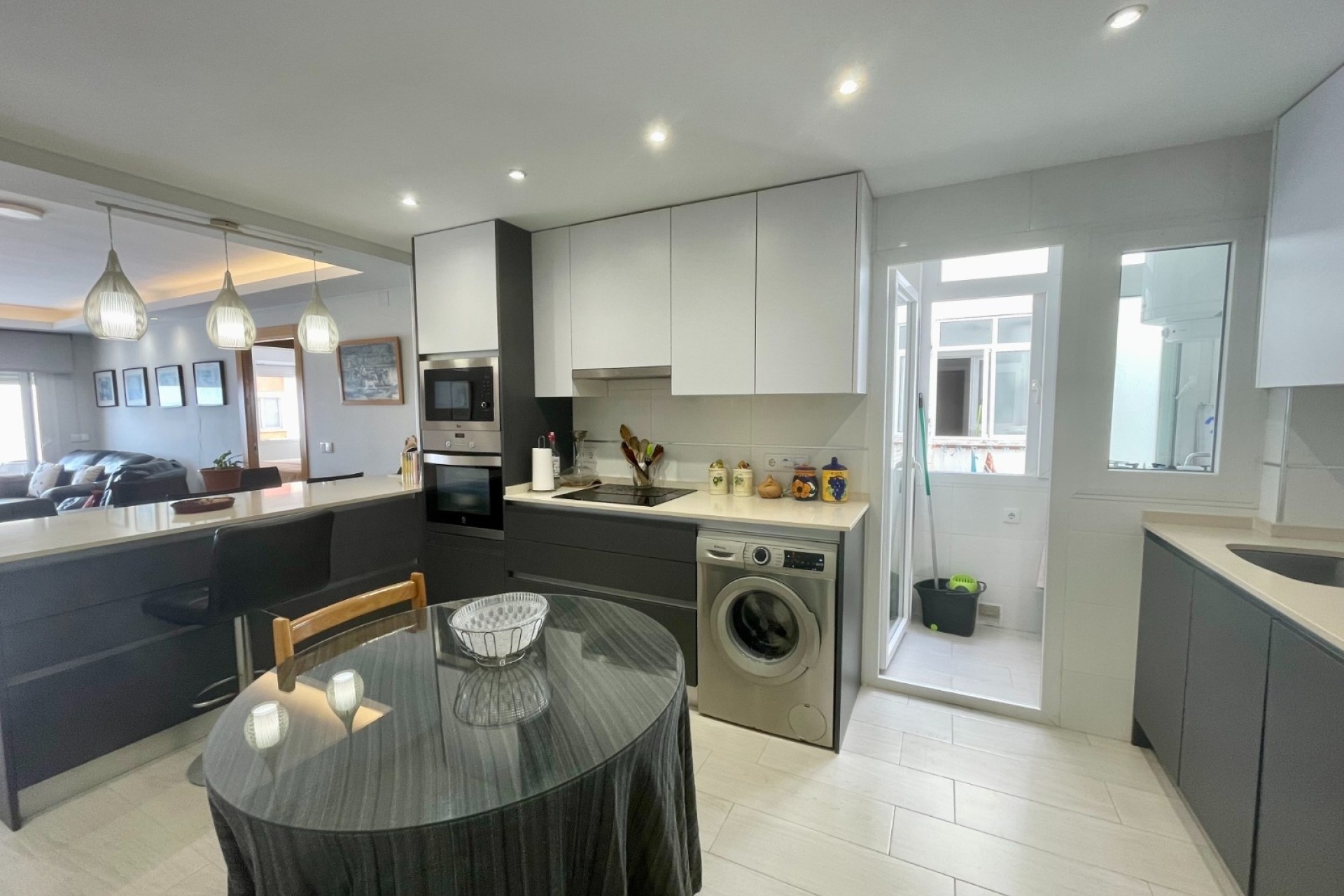 Herverkoop - Appartement / Flat -
Torrevieja - Playa del Cura