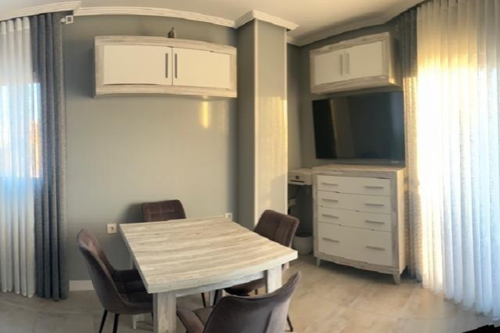 Herverkoop - Appartement / Flat -
Torrevieja - Playa del Cura