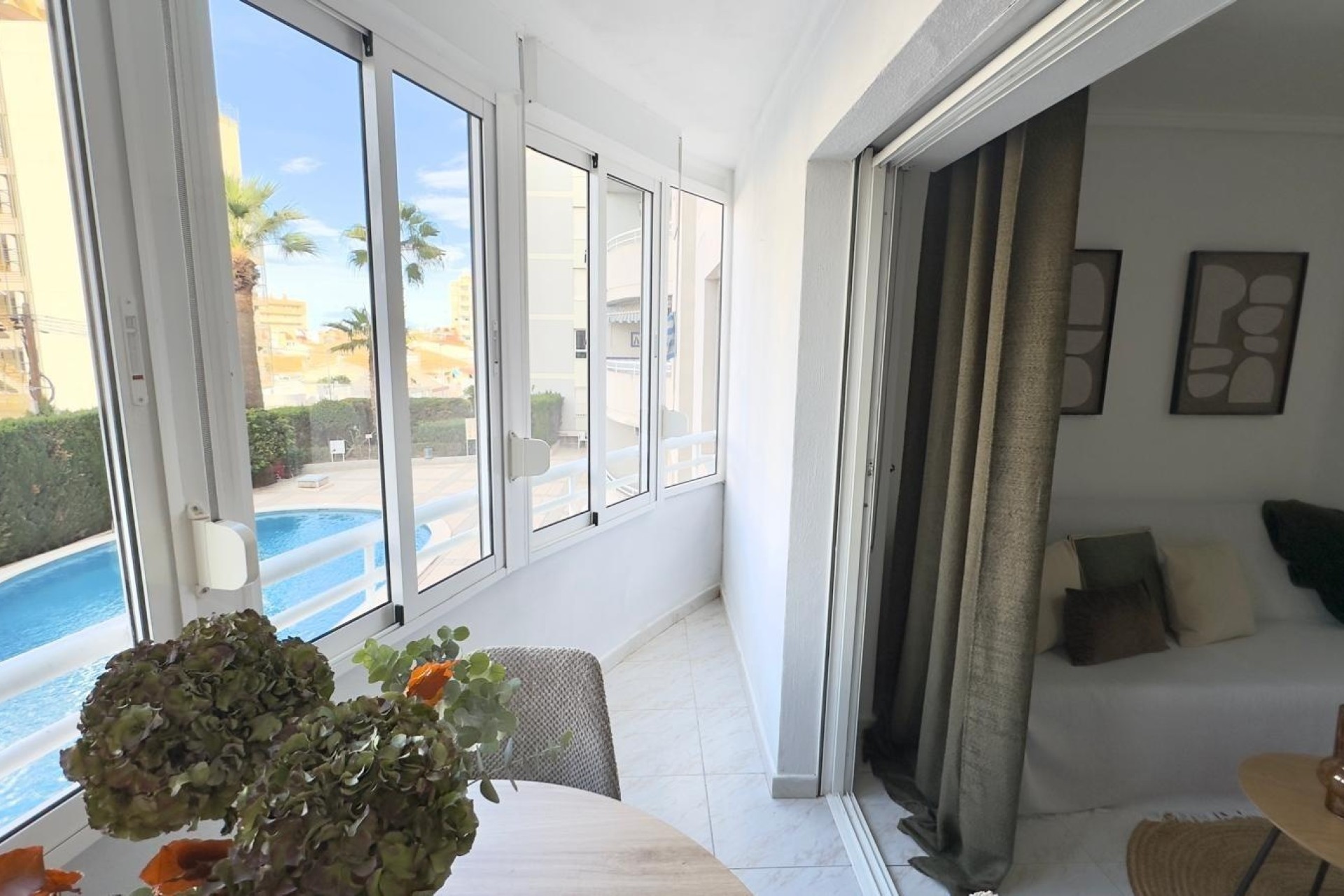 Herverkoop - Appartement / Flat -
Torrevieja - Playa del Cura
