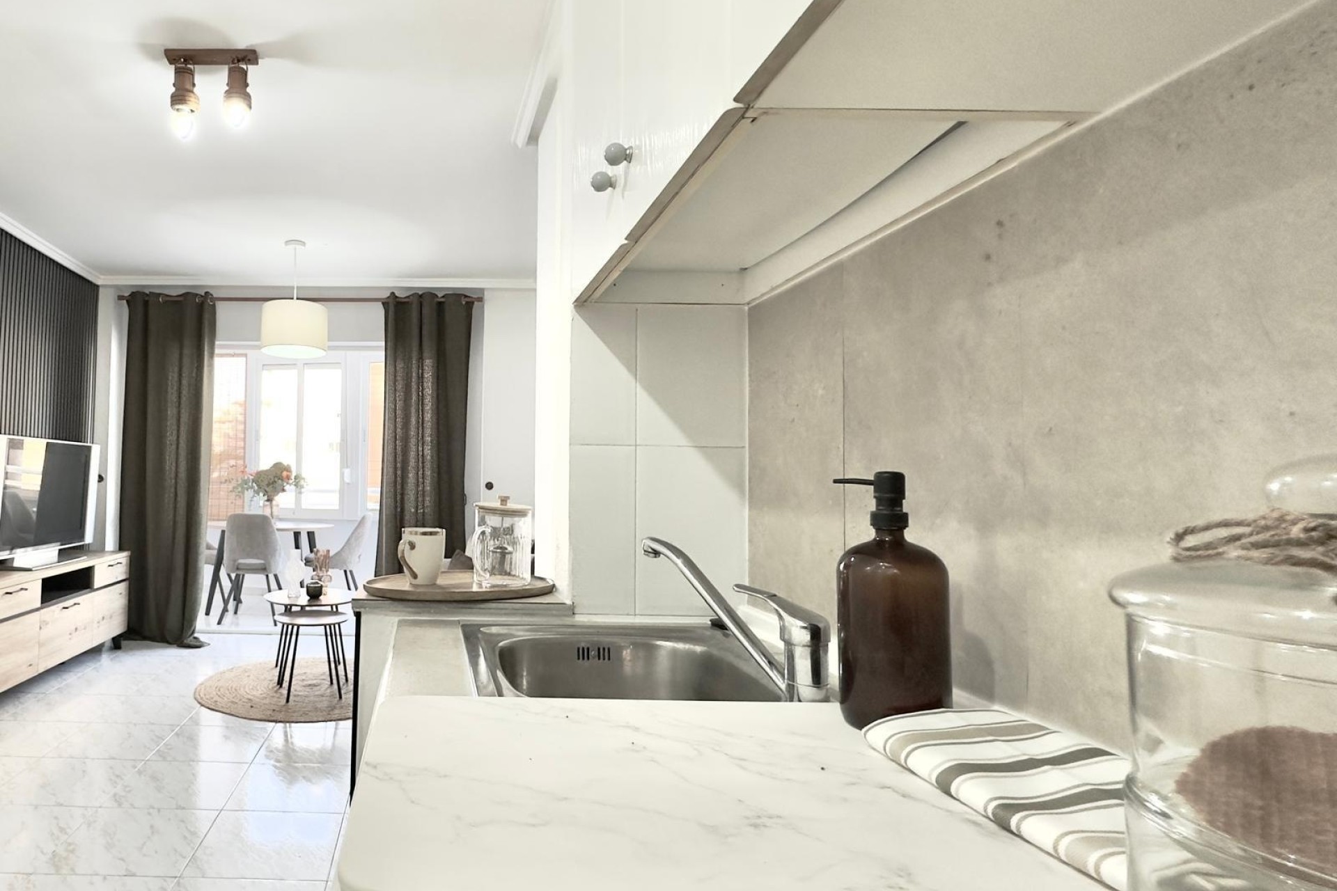 Herverkoop - Appartement / Flat -
Torrevieja - Playa del Cura