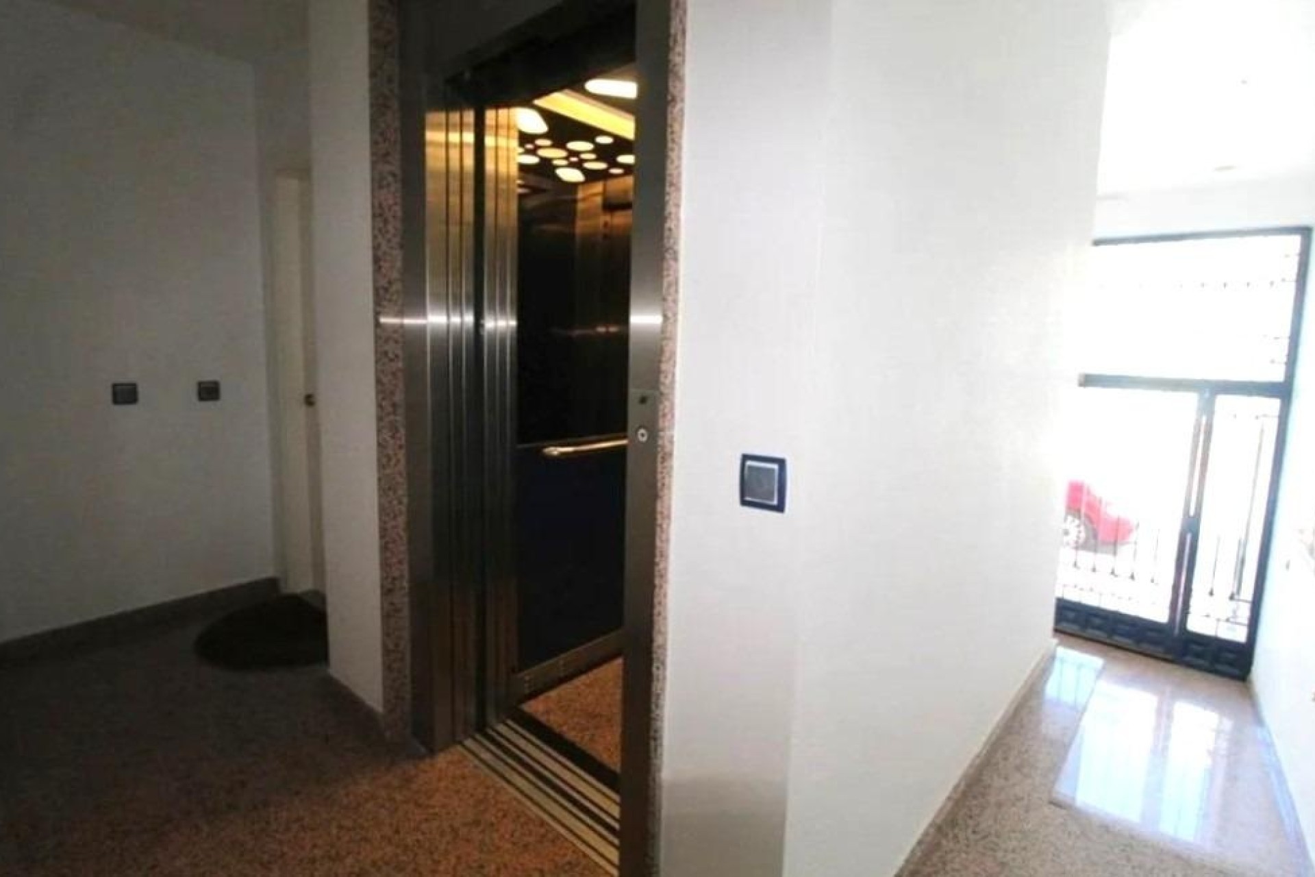 Herverkoop - Appartement / Flat -
Torrevieja - Playa del Cura