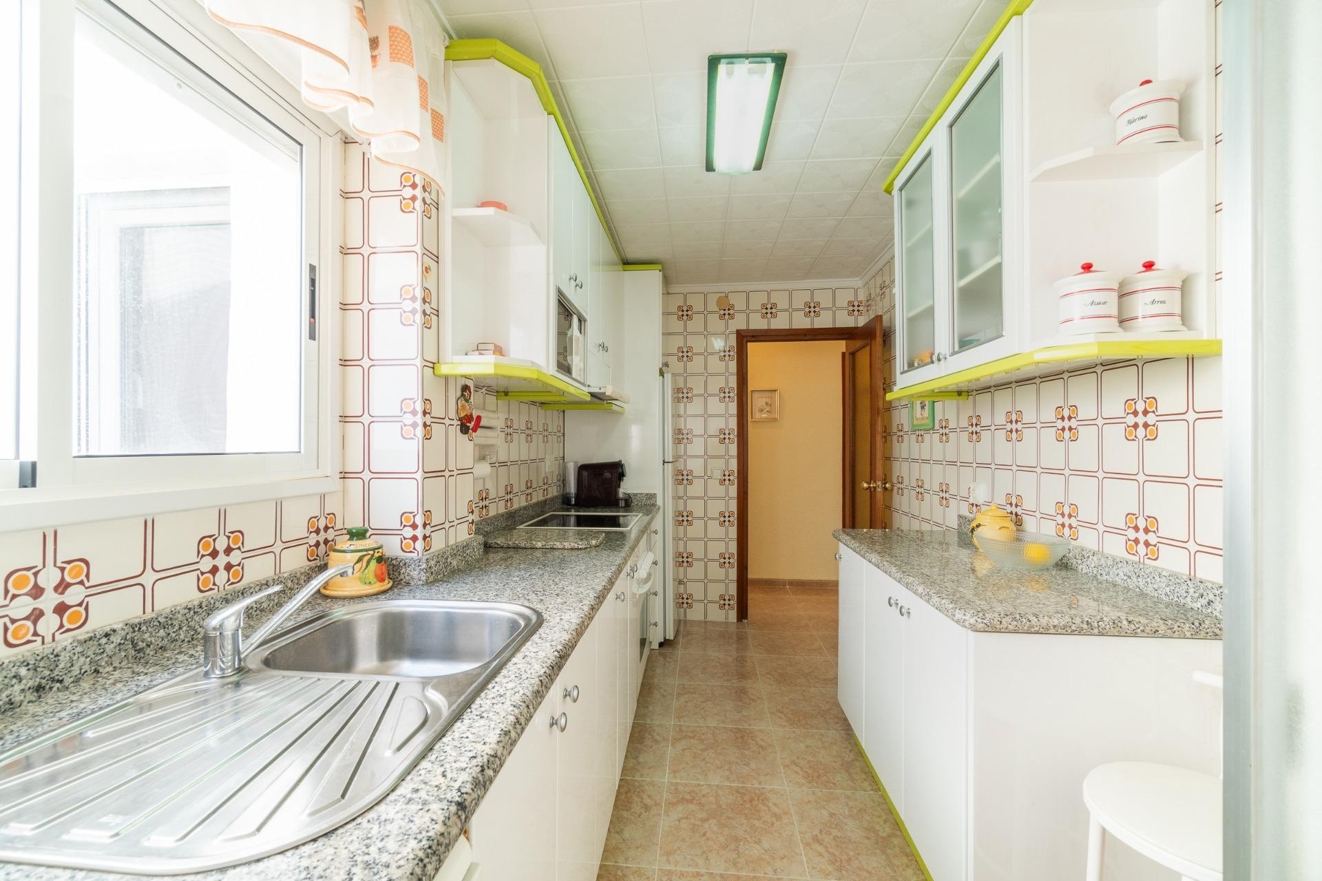 Herverkoop - Appartement / Flat -
Torrevieja - Playa del Cura