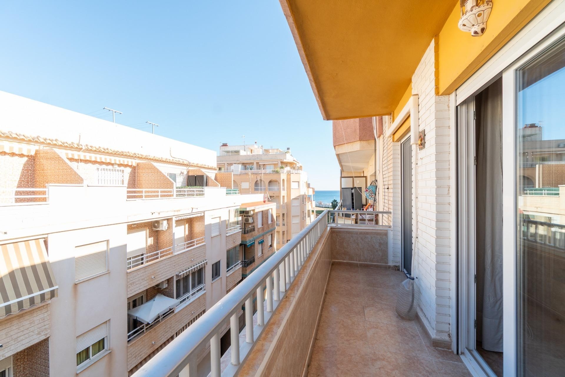Herverkoop - Appartement / Flat -
Torrevieja - Playa del Cura