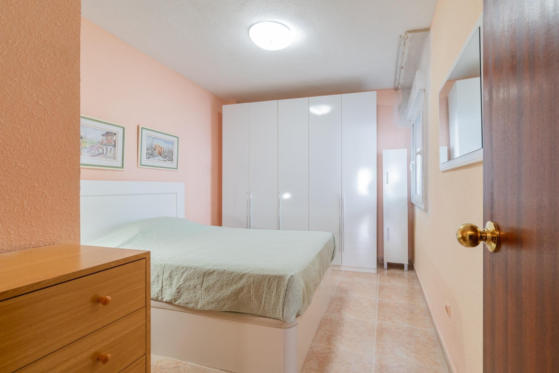 Herverkoop - Appartement / Flat -
Torrevieja - Playa del Cura