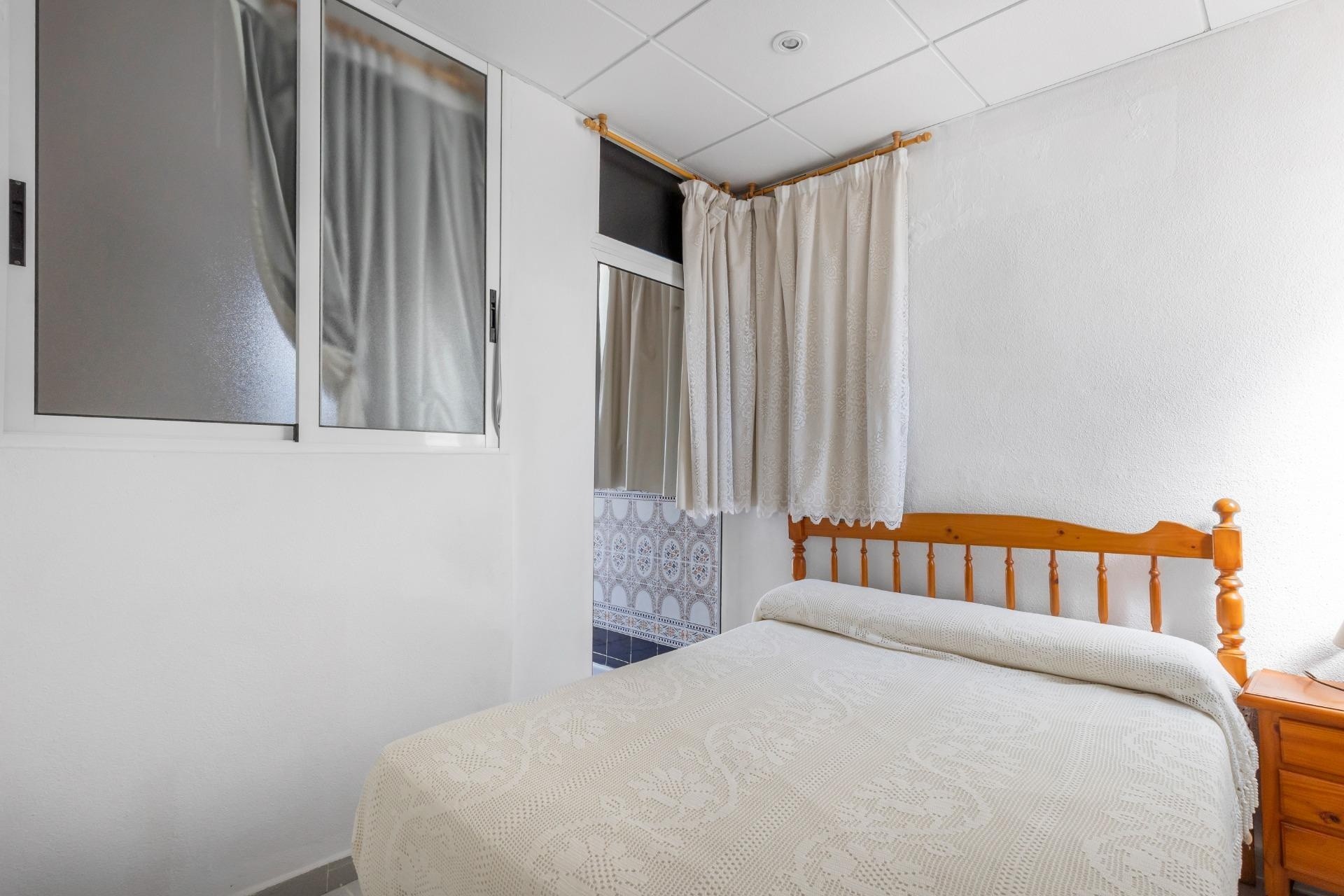 Herverkoop - Appartement / Flat -
Torrevieja - Playa del Cura