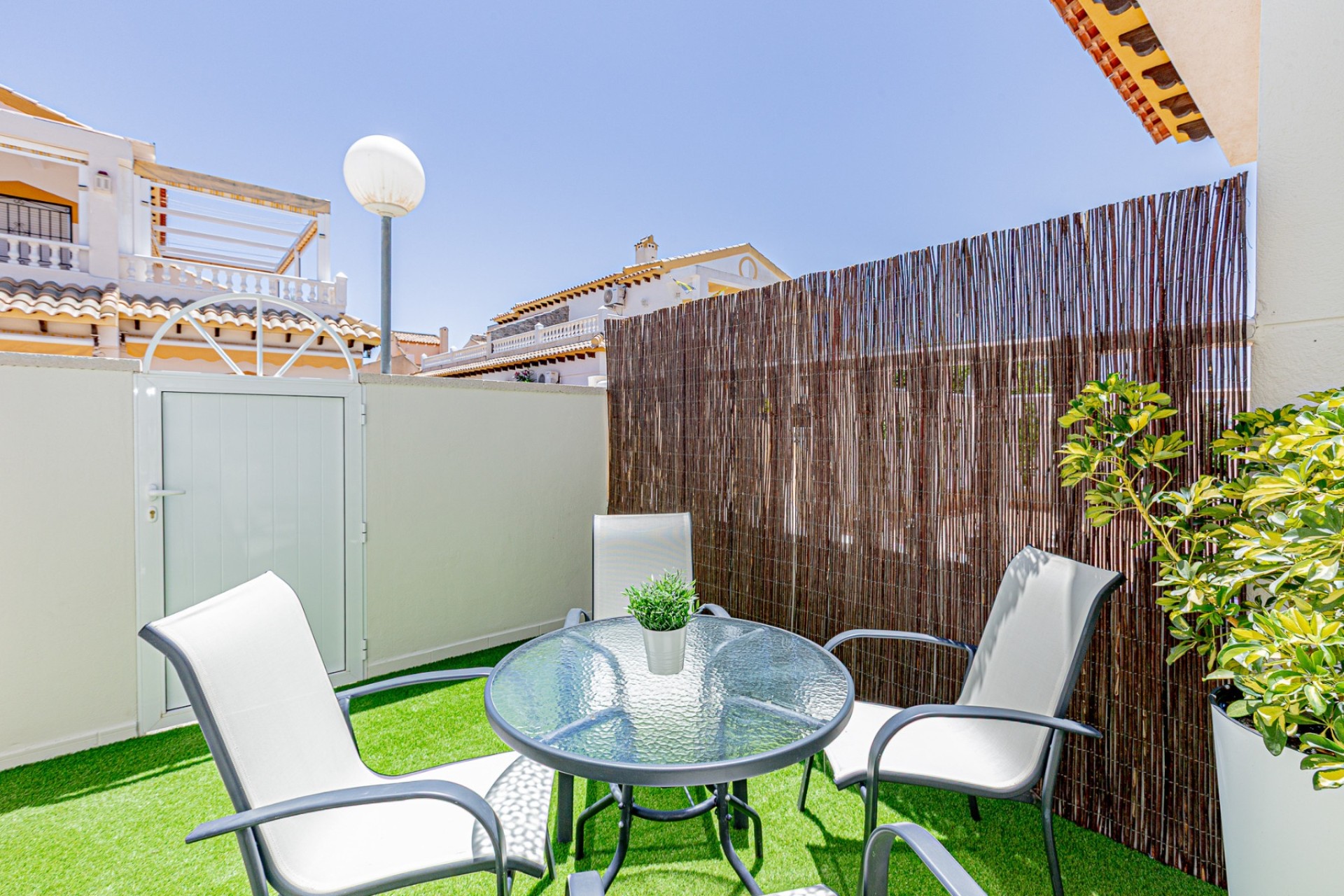 Herverkoop - Appartement / Flat -
Torrevieja - Playa del Cura