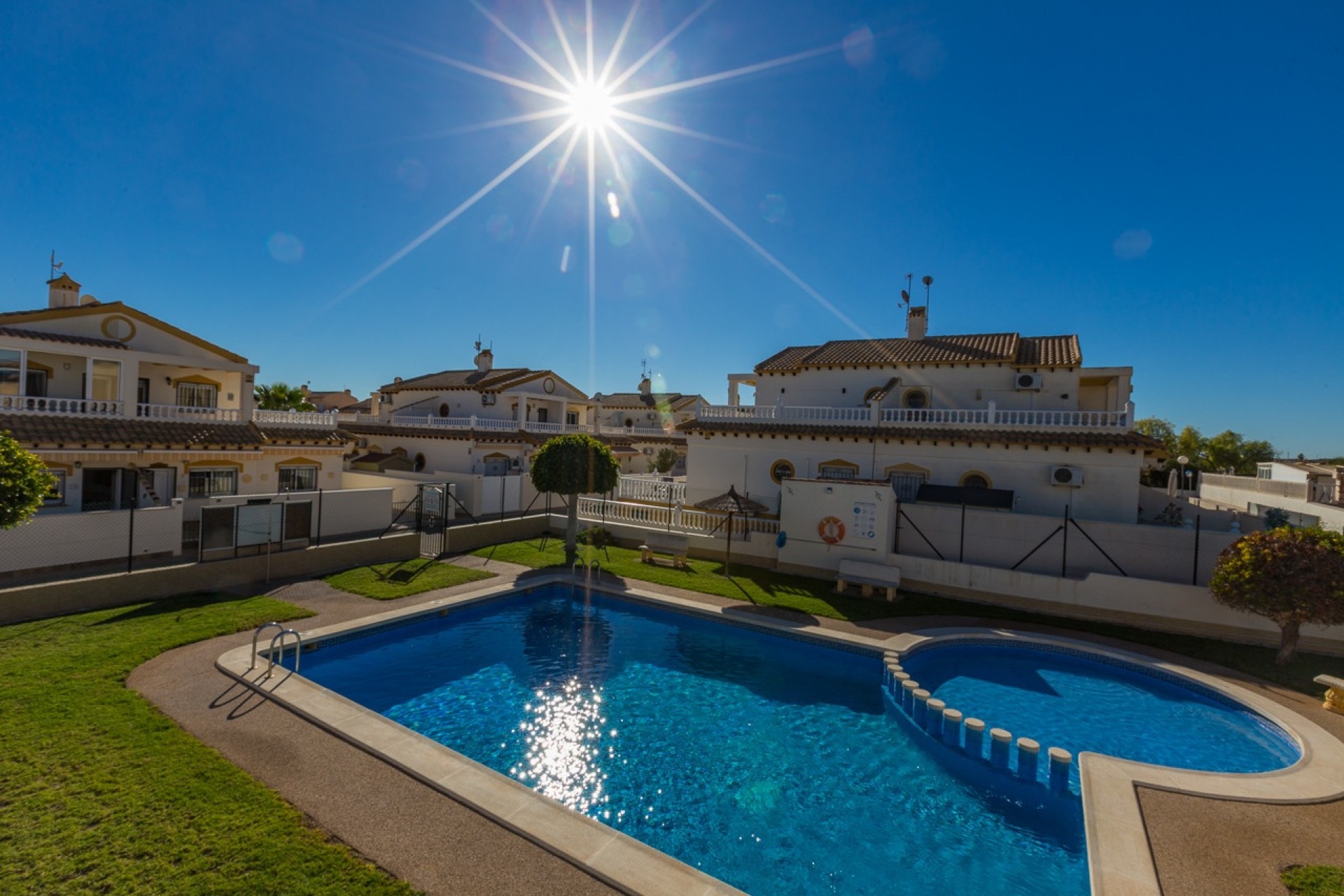 Herverkoop - Appartement / Flat -
Torrevieja - Playa del Cura