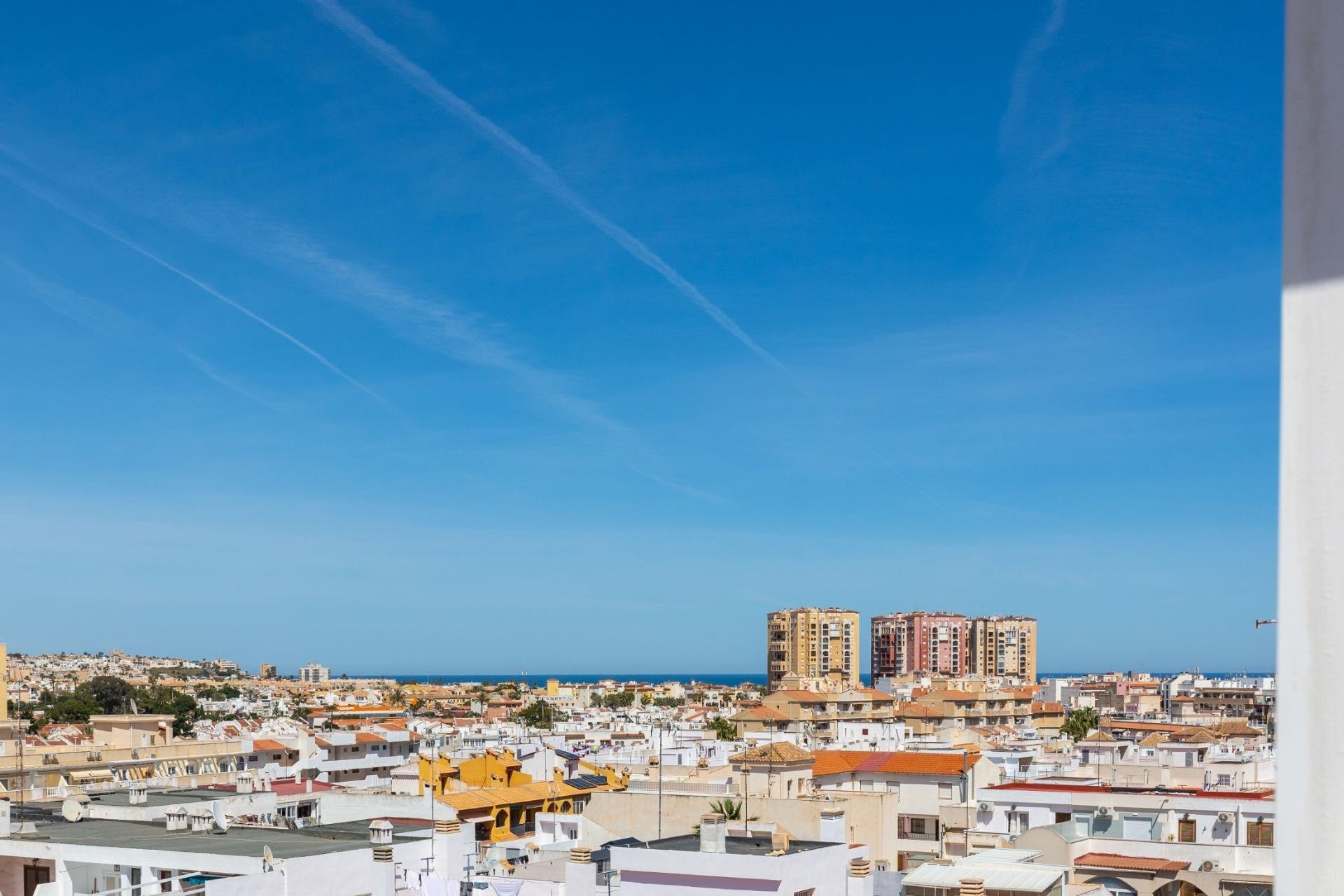 Herverkoop - Appartement / Flat -
Torrevieja - Playa del Cura