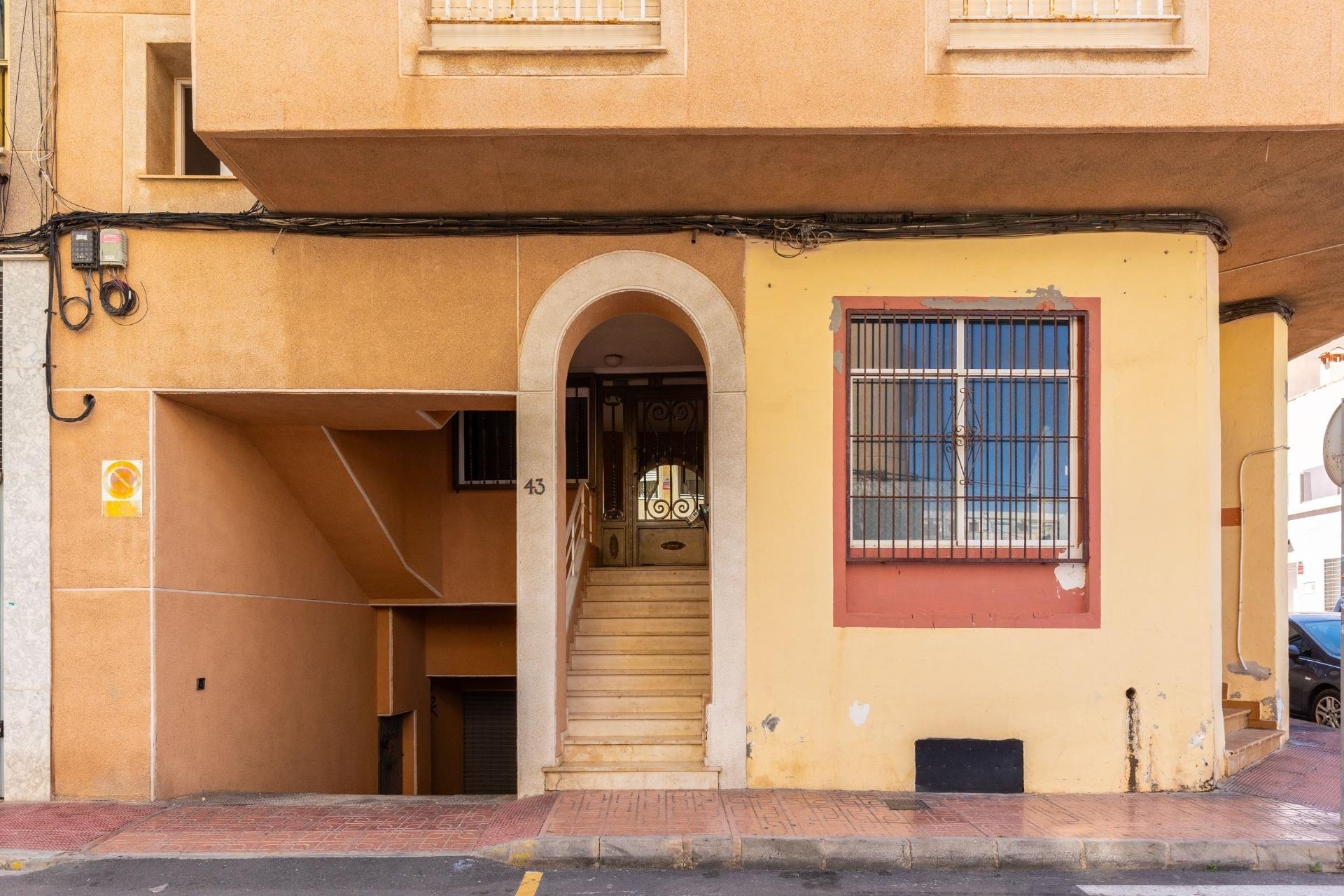 Herverkoop - Appartement / Flat -
Torrevieja - Playa del Cura