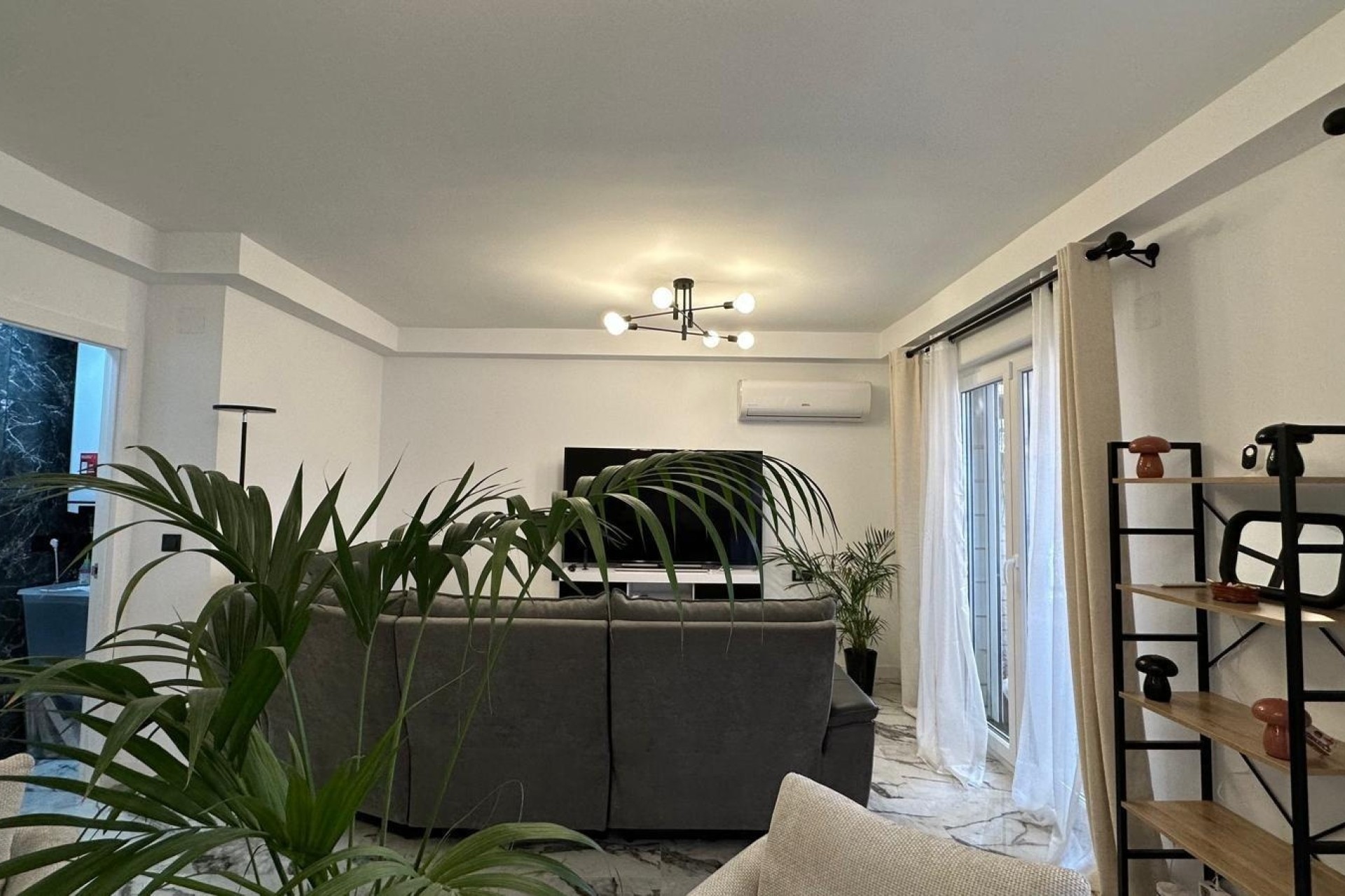 Herverkoop - Appartement / Flat -
Torrevieja - Playa del Cura