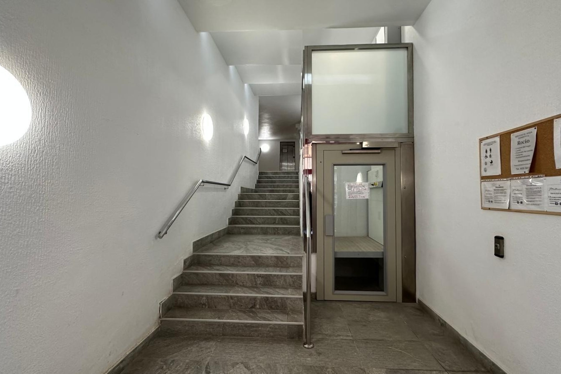 Herverkoop - Appartement / Flat -
Torrevieja - Playa del Cura