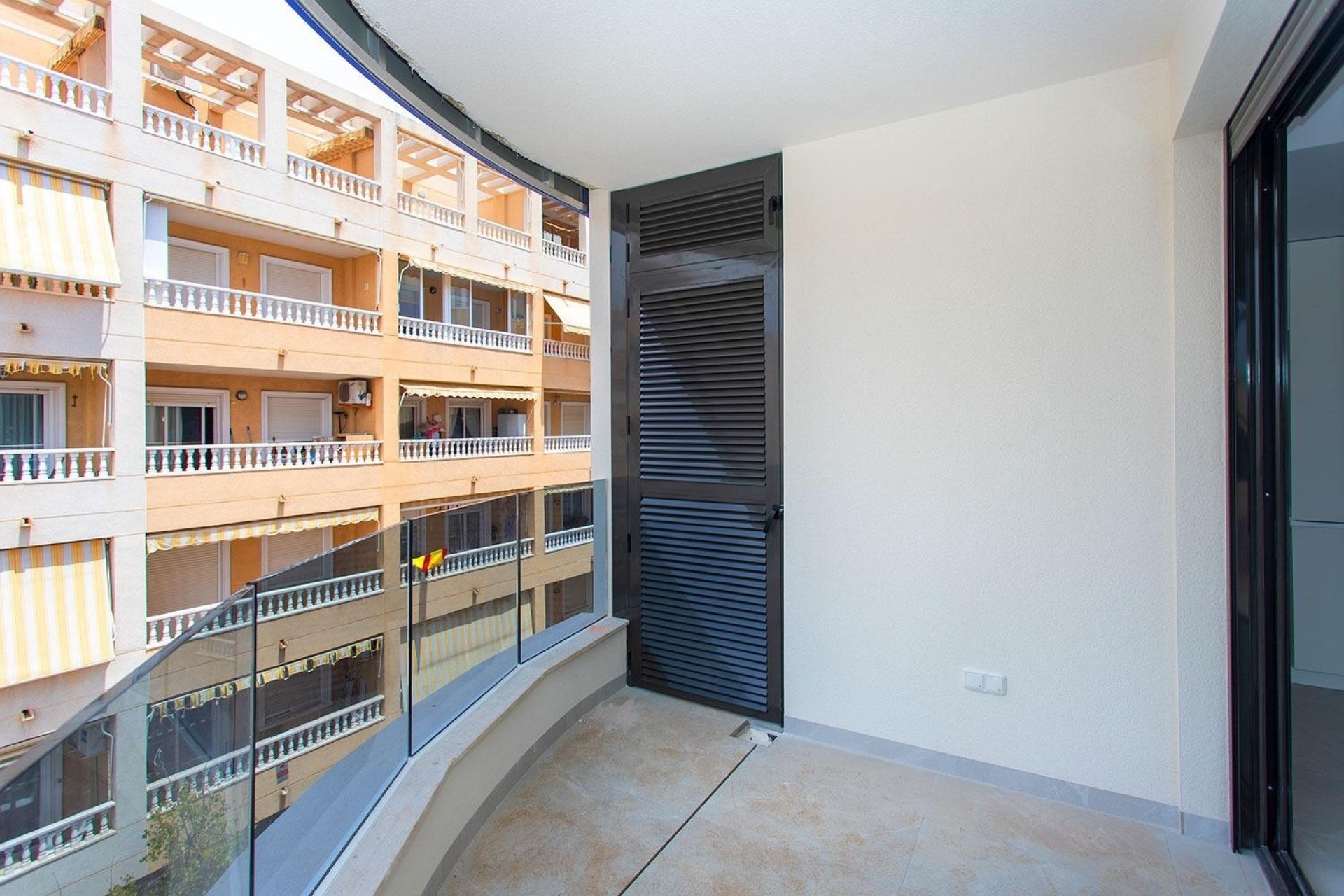Herverkoop - Appartement / Flat -
Torrevieja - Playa del Cura