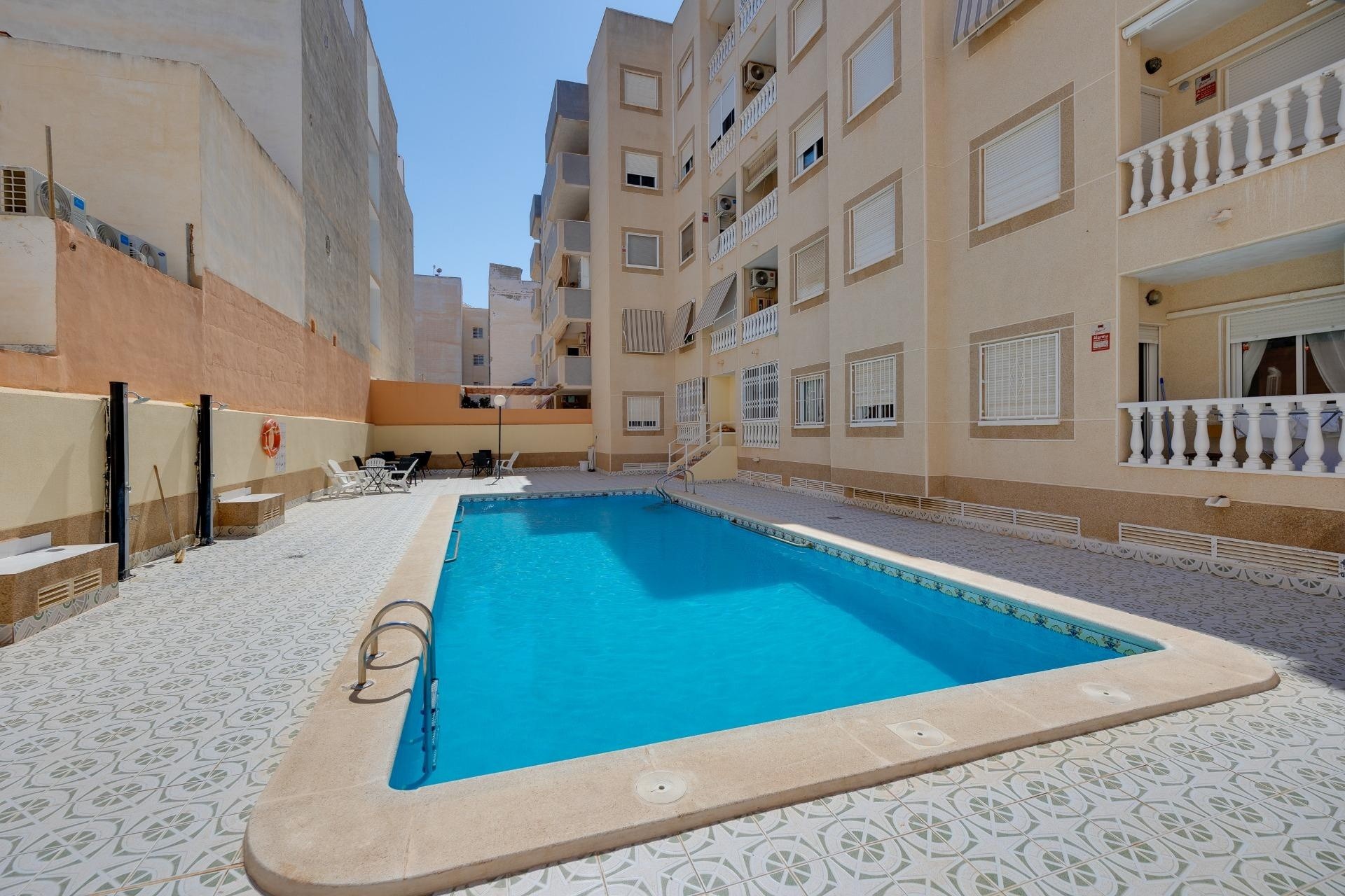 Herverkoop - Appartement / Flat -
Torrevieja - Playa del Cura