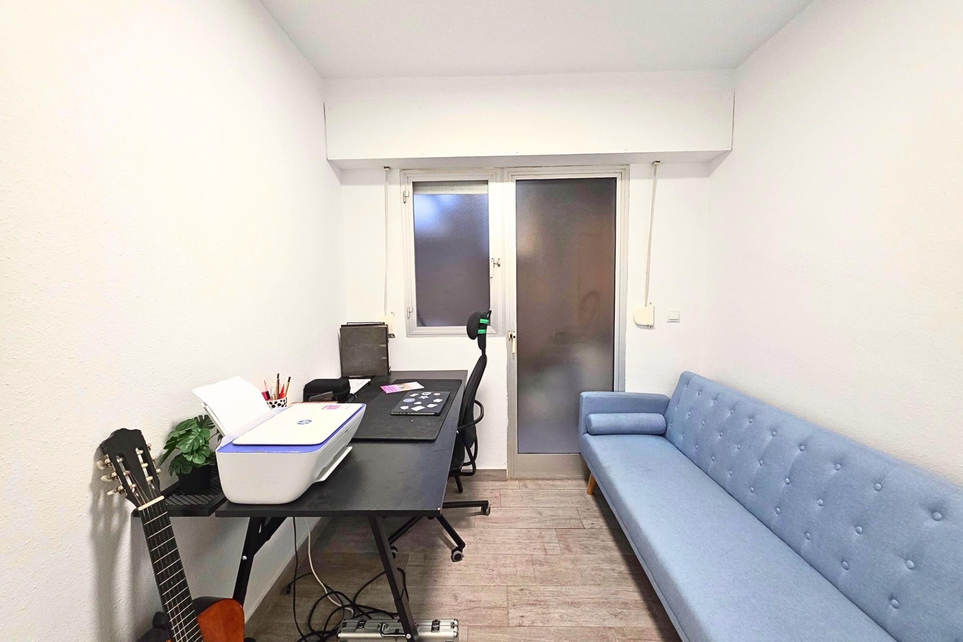 Herverkoop - Appartement / Flat -
Torrevieja - Playa del Cura