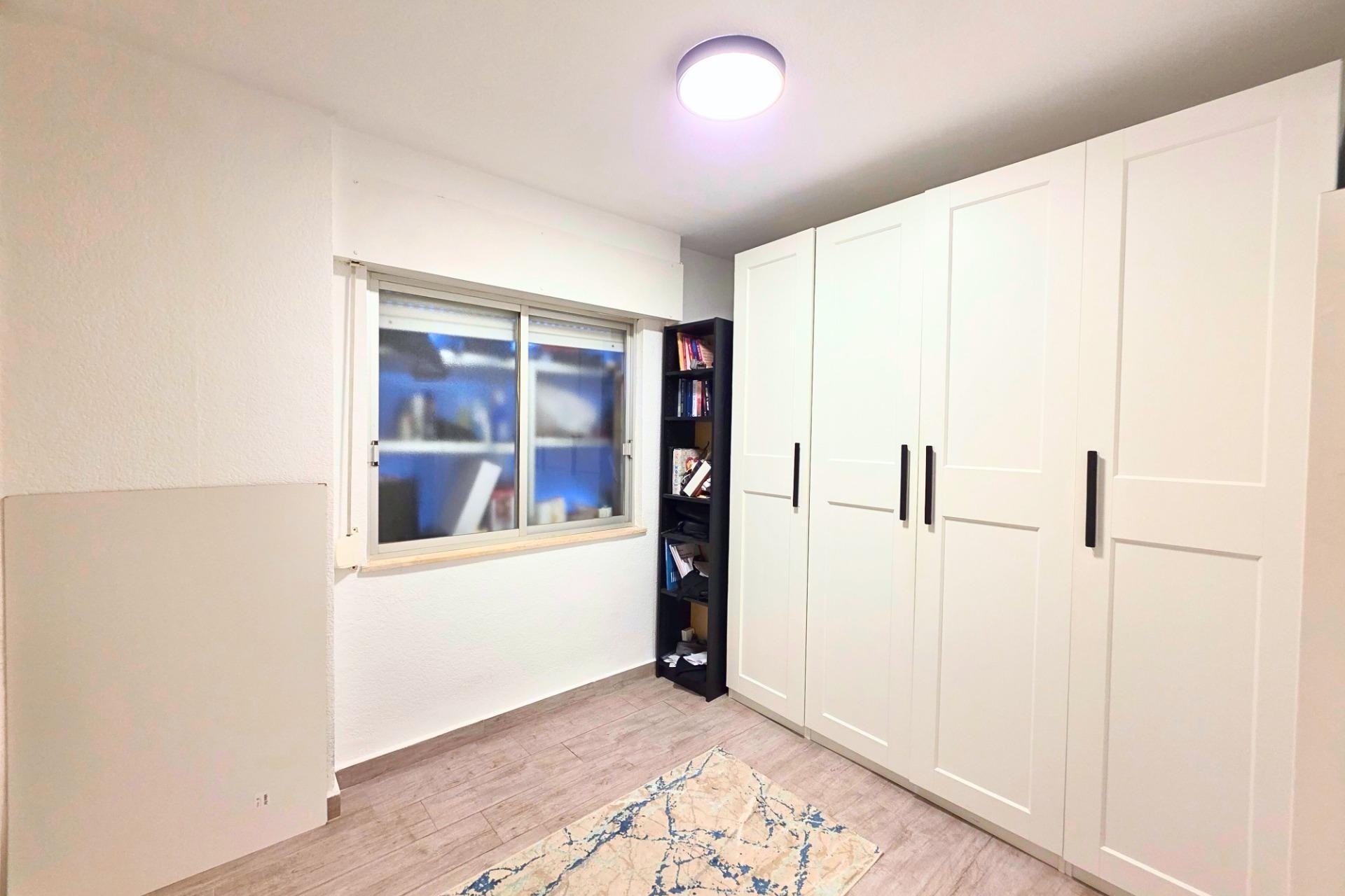Herverkoop - Appartement / Flat -
Torrevieja - Playa del Cura