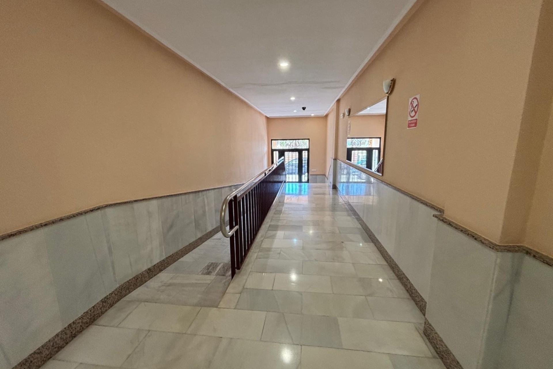 Herverkoop - Appartement / Flat -
Torrevieja - Playa del Cura