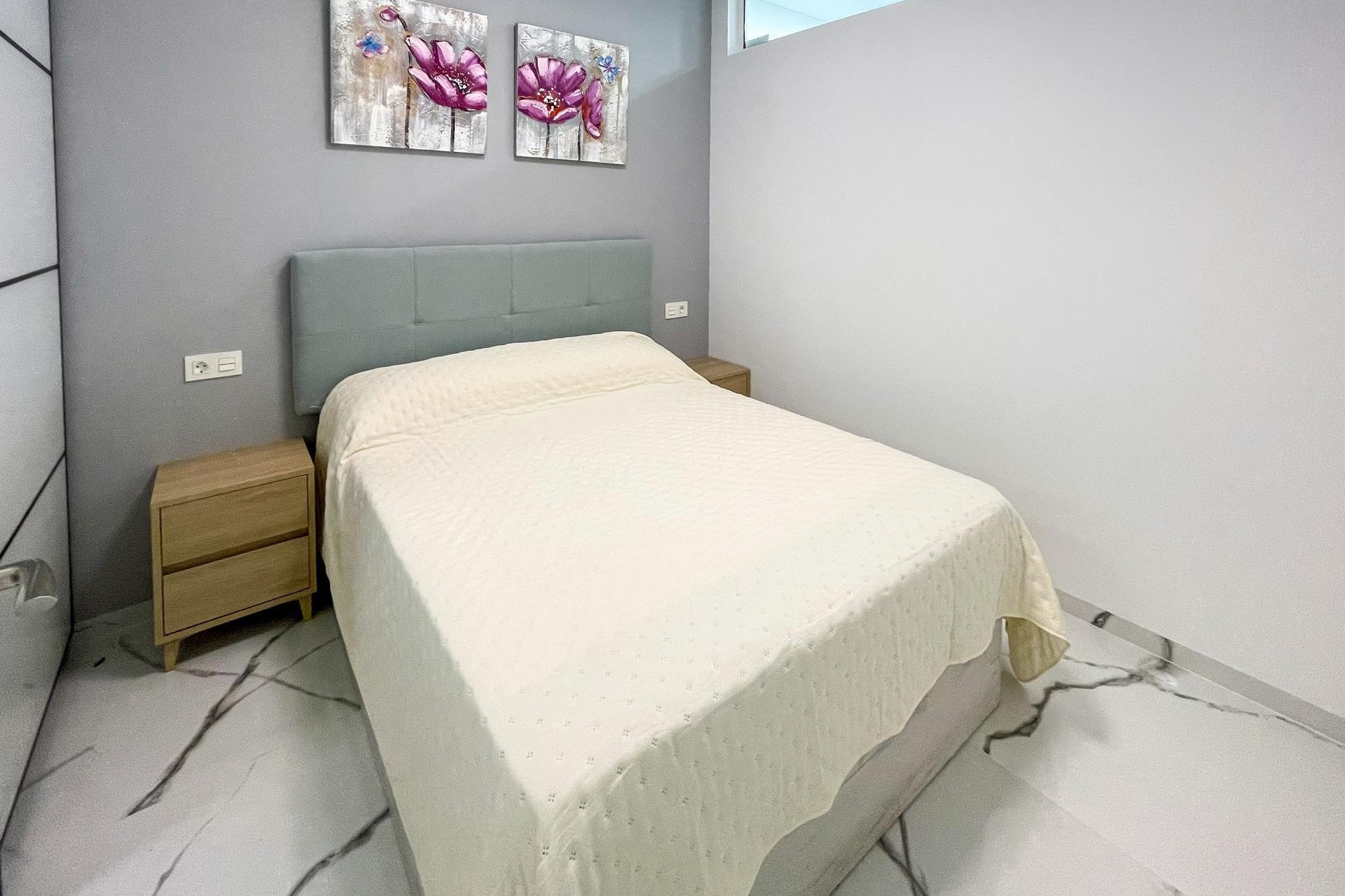Herverkoop - Appartement / Flat -
Torrevieja - Playa del Cura