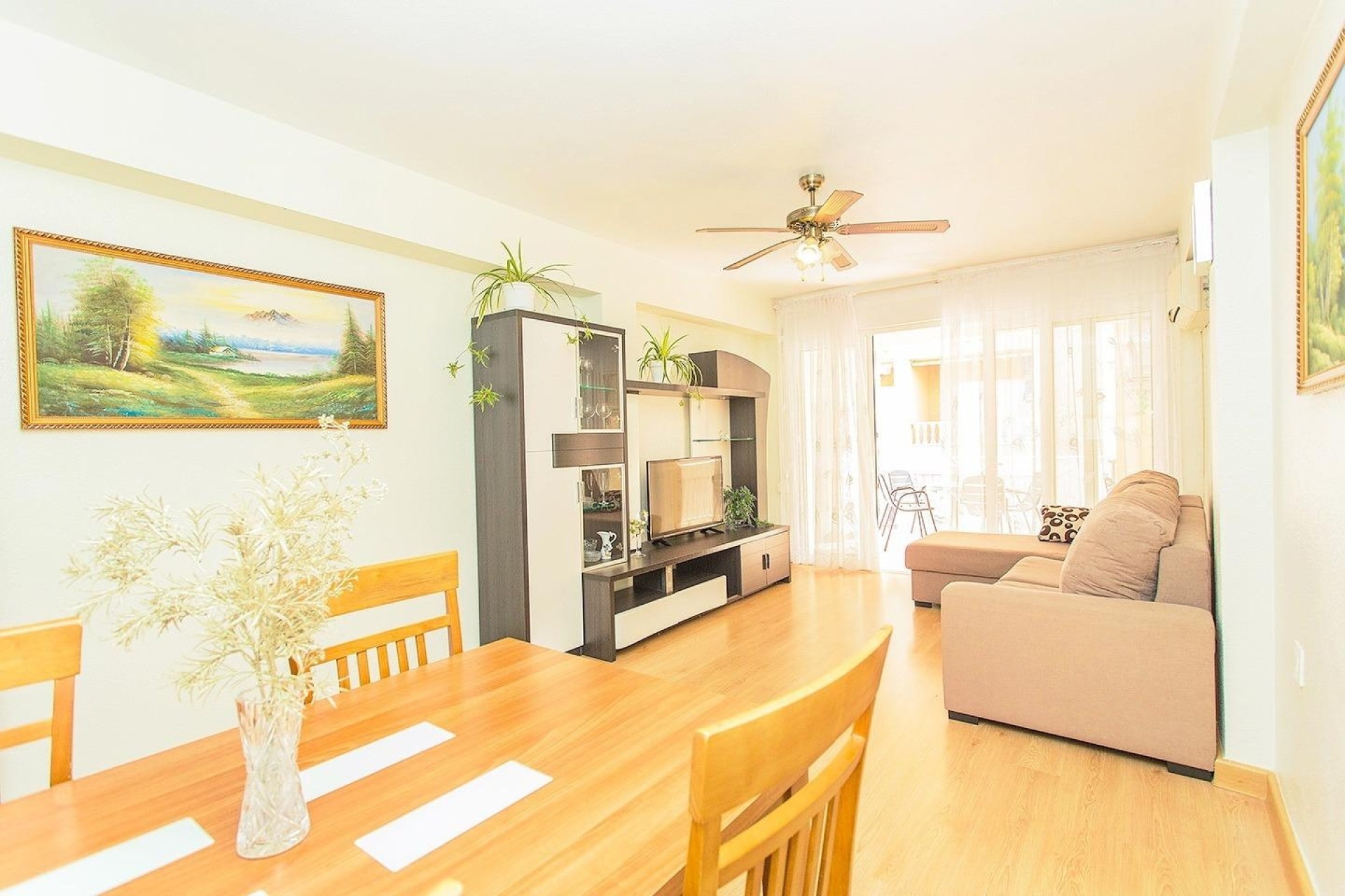 Herverkoop - Appartement / Flat -
Torrevieja - Playa del Cura