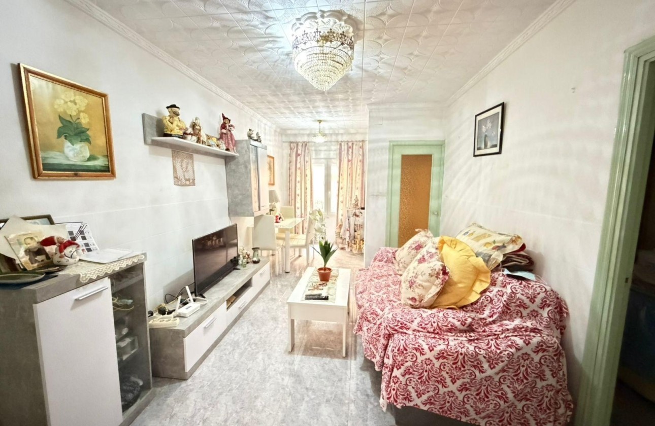 Herverkoop - Appartement / Flat -
Torrevieja - Playa del Cura