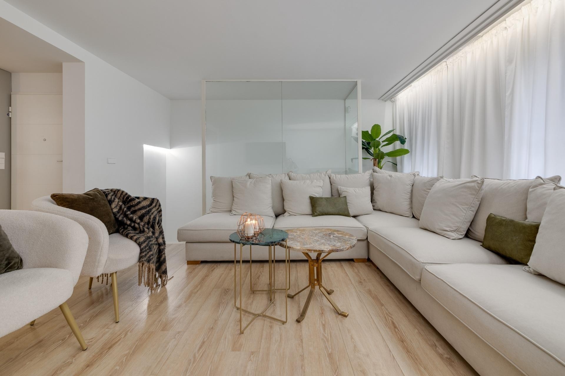 Herverkoop - Appartement / Flat -
Torrevieja - Playa del Cura