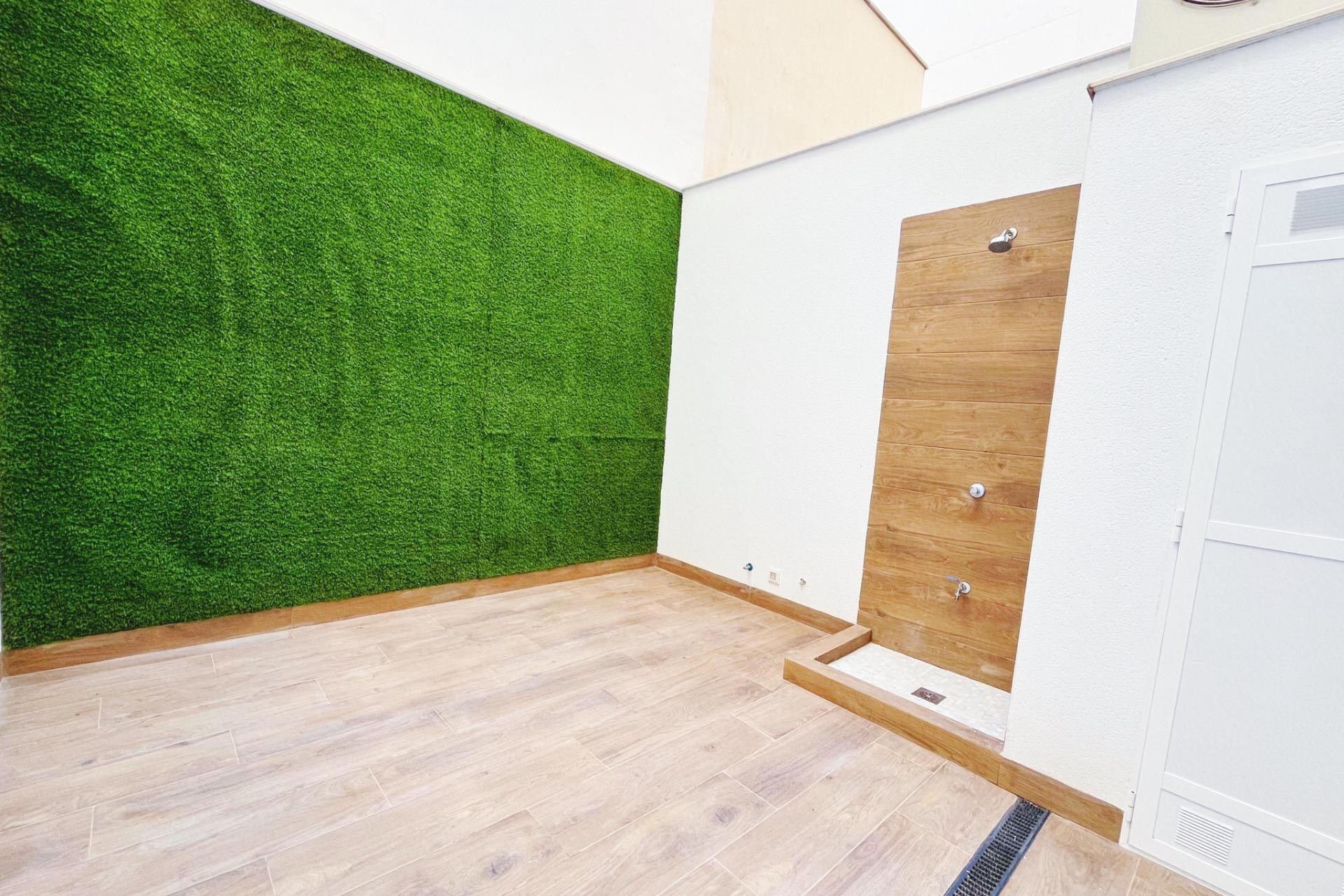 Herverkoop - Appartement / Flat -
Torrevieja - Playa del Cura
