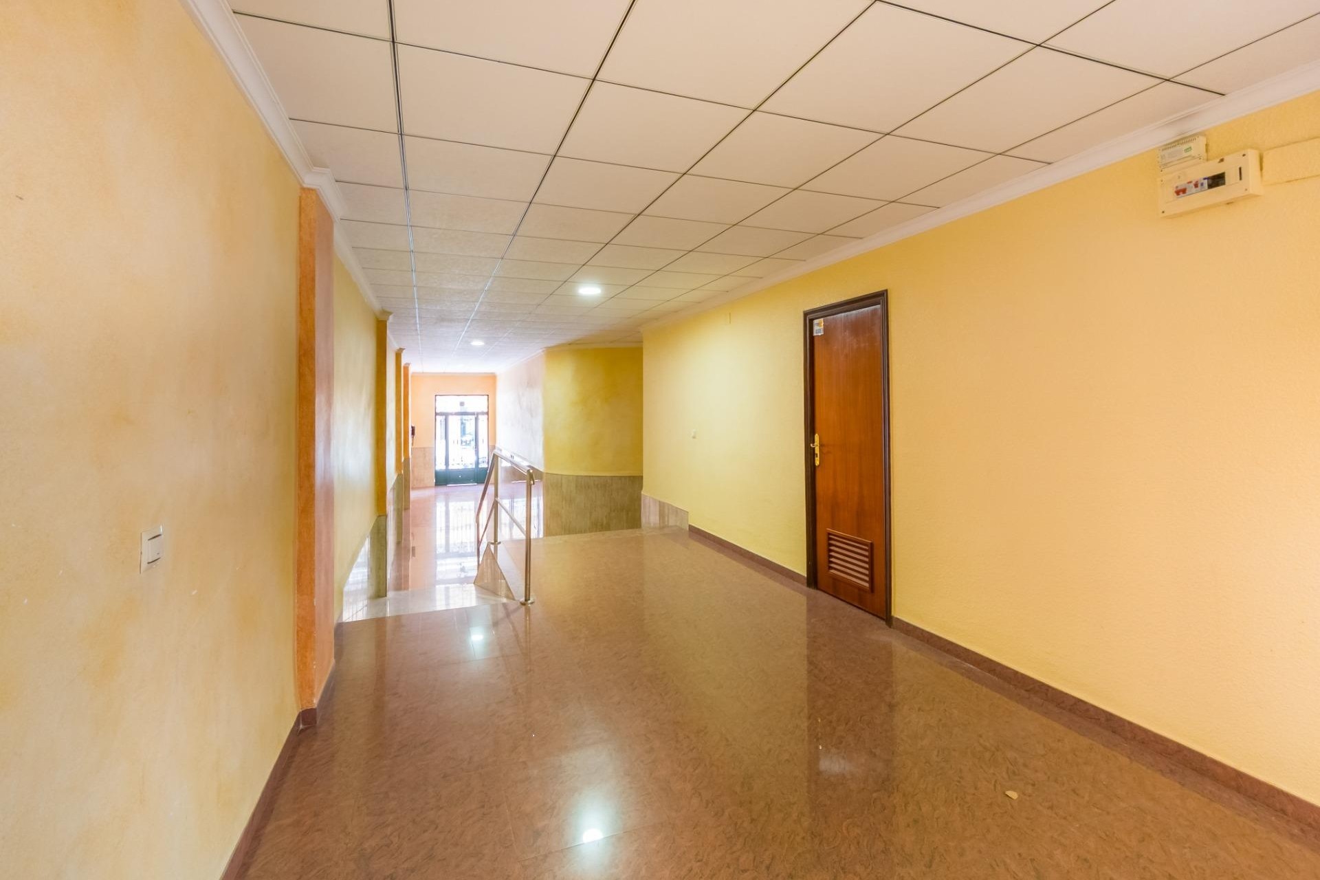 Herverkoop - Appartement / Flat -
Torrevieja - Playa del Cura