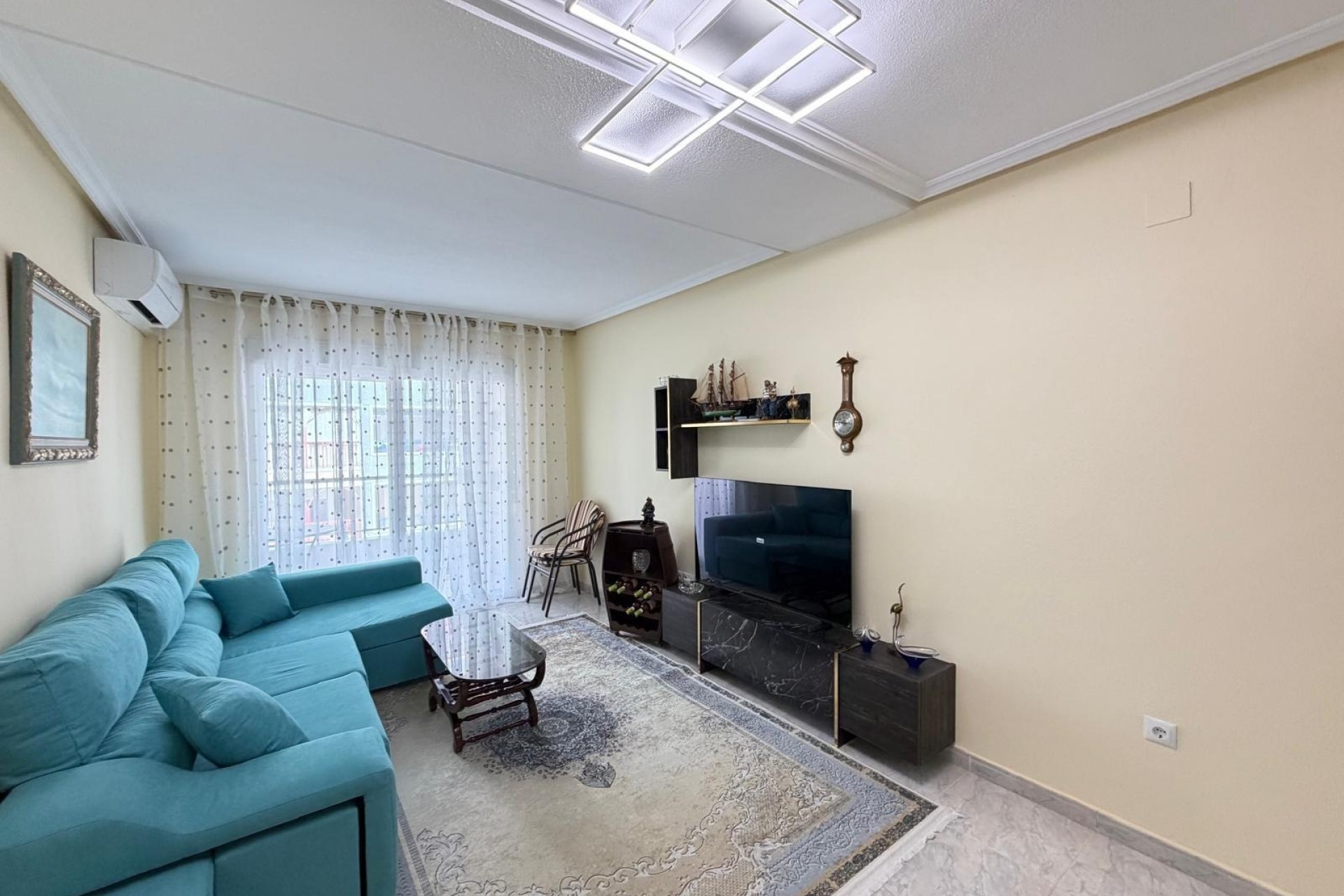 Herverkoop - Appartement / Flat -
Torrevieja - Playa del Cura