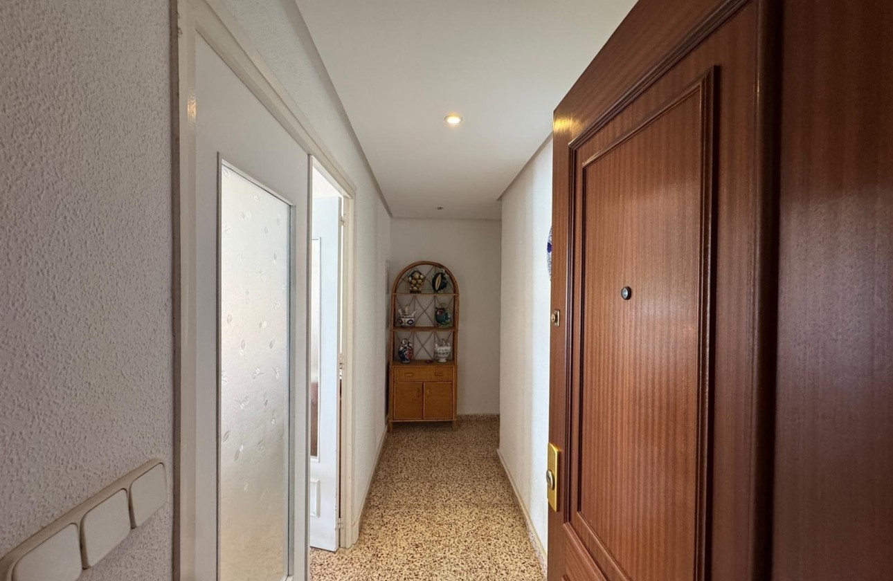 Herverkoop - Appartement / Flat -
Torrevieja - Playa del Cura