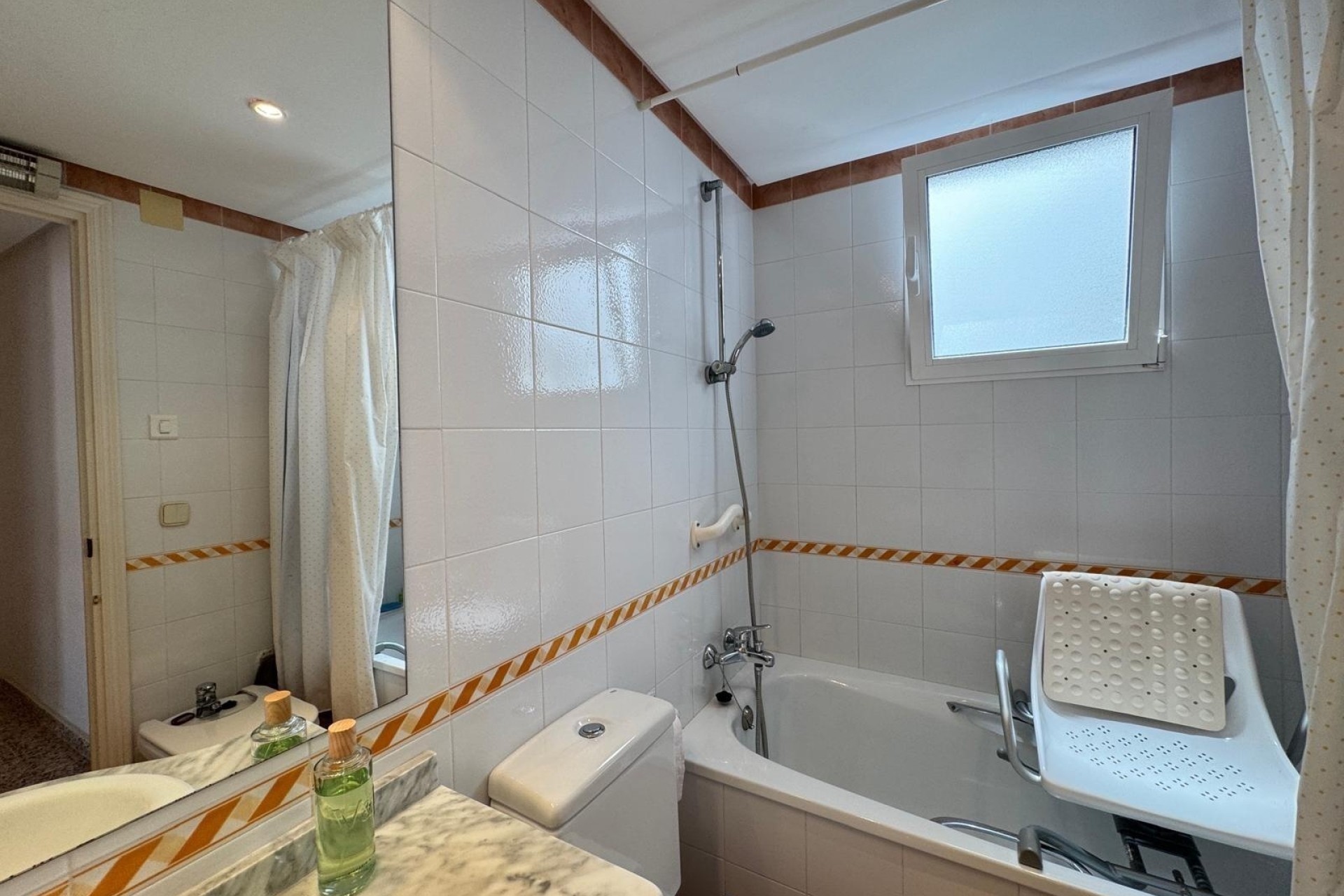 Herverkoop - Appartement / Flat -
Torrevieja - Playa del Cura