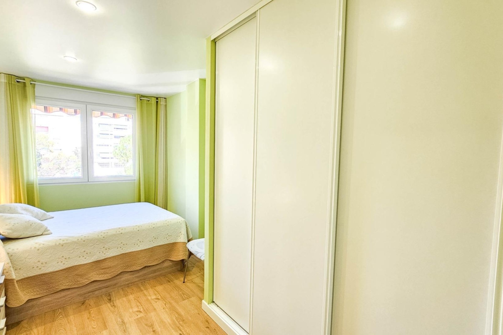 Herverkoop - Appartement / Flat -
Torrevieja - Playa del Cura