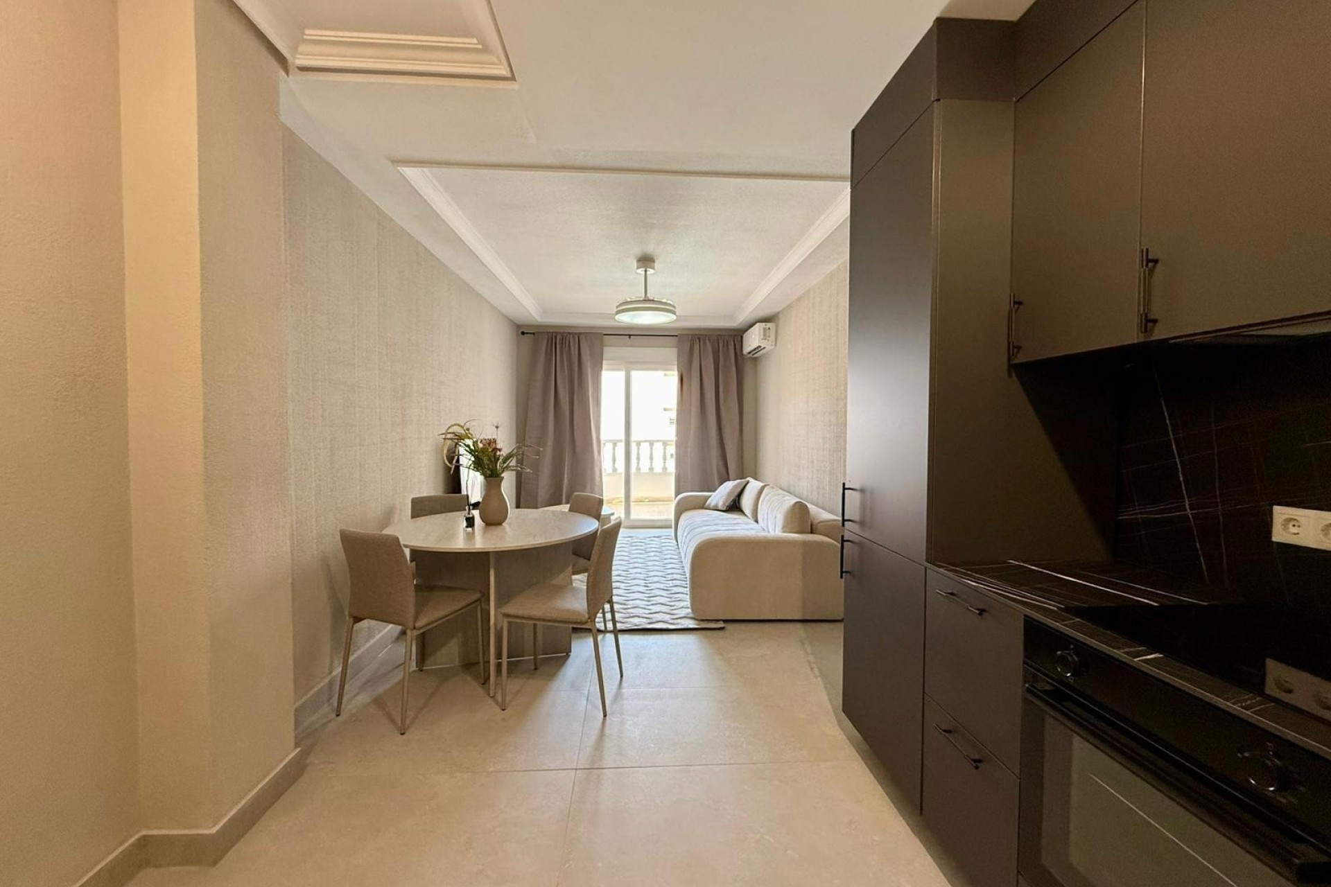 Herverkoop - Appartement / Flat -
Torrevieja - Playa del Cura