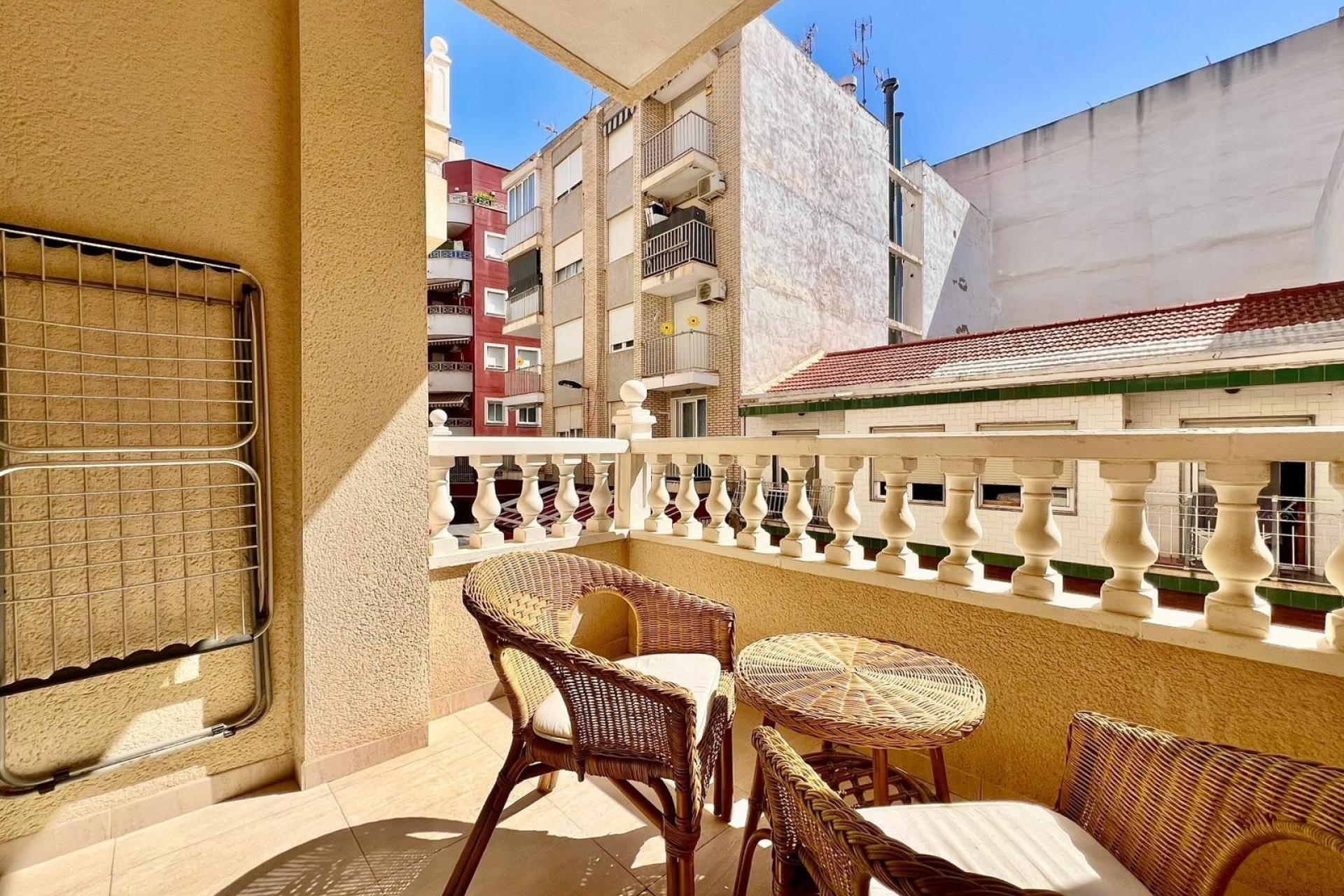 Herverkoop - Appartement / Flat -
Torrevieja - Playa del Cura