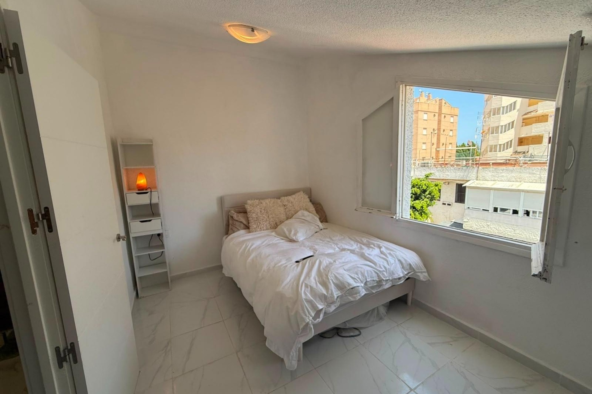 Herverkoop - Appartement / Flat -
Torrevieja - Playa del Cura