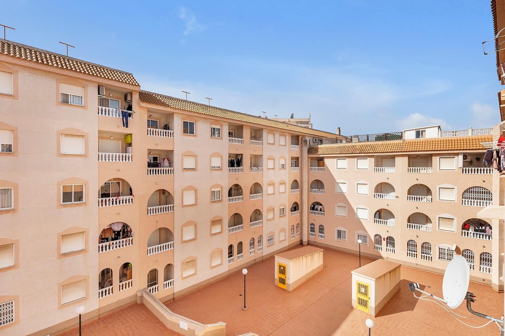 Herverkoop - Appartement / Flat -
Torrevieja - Playa del Cura