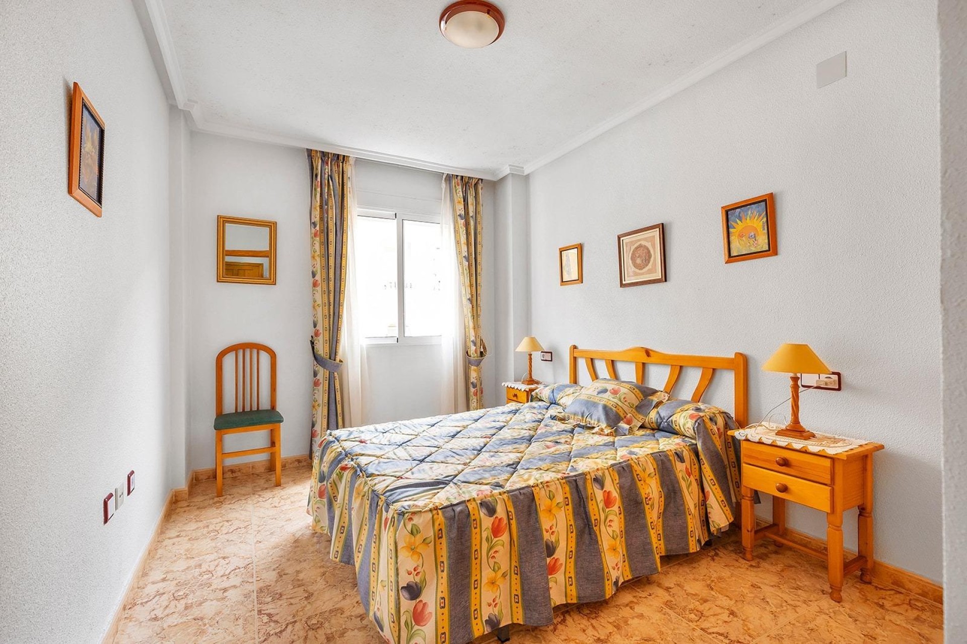 Herverkoop - Appartement / Flat -
Torrevieja - Playa del Cura