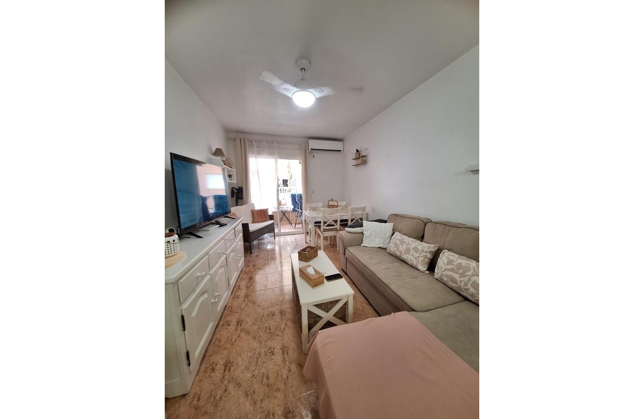 Herverkoop - Appartement / Flat -
Torrevieja - Playa del Cura