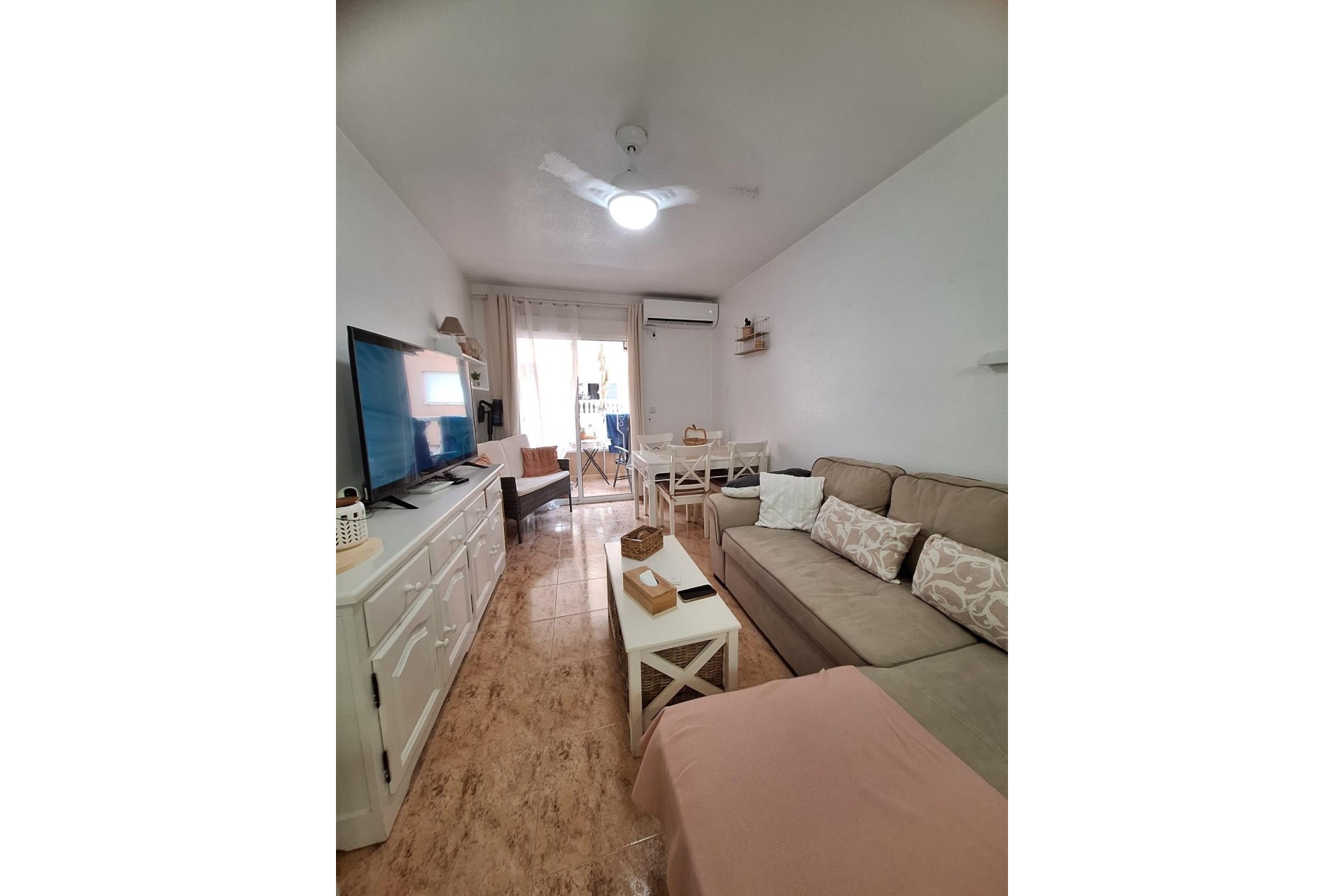 Herverkoop - Appartement / Flat -
Torrevieja - Playa del Cura