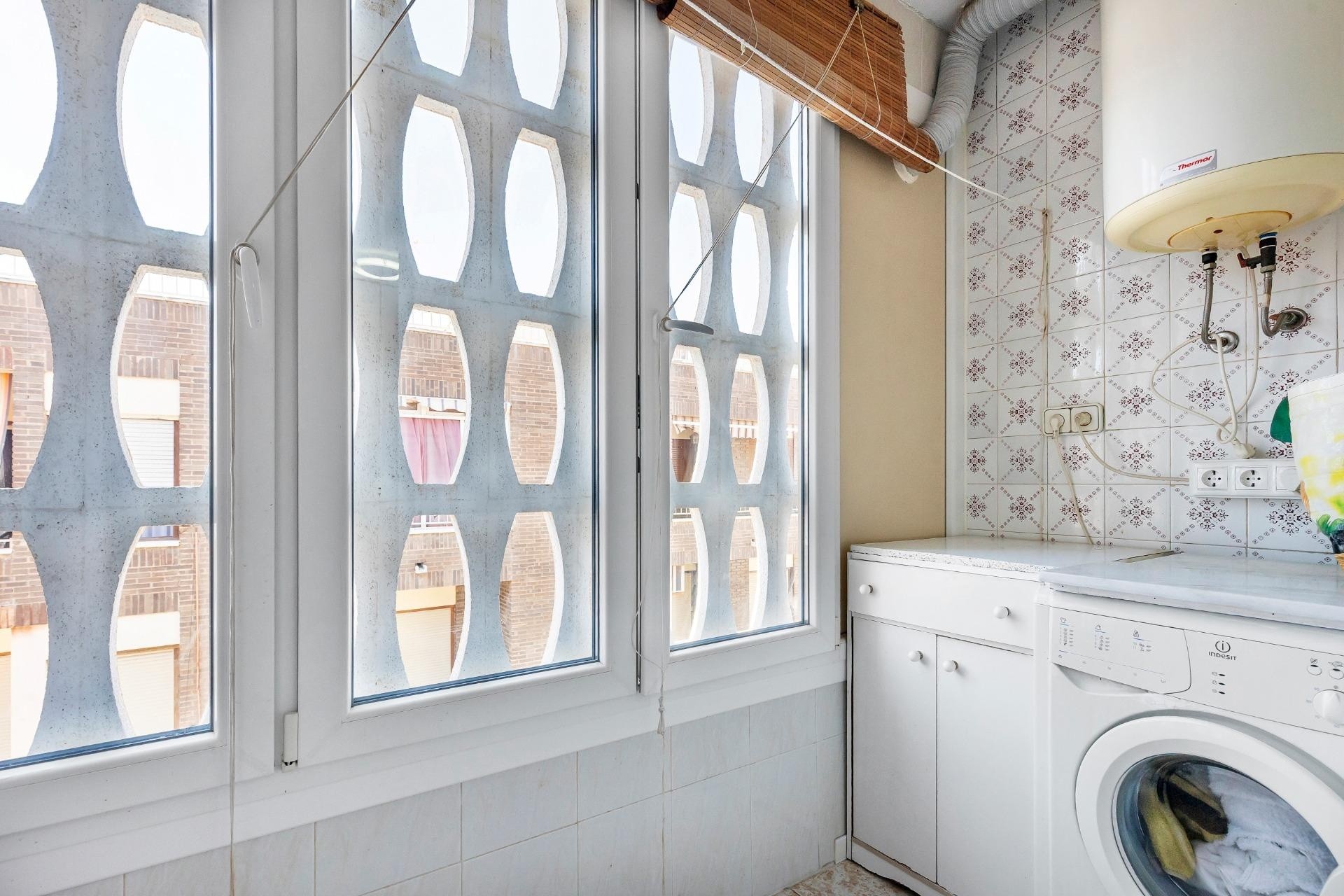 Herverkoop - Appartement / Flat -
Torrevieja - Playa del Cura