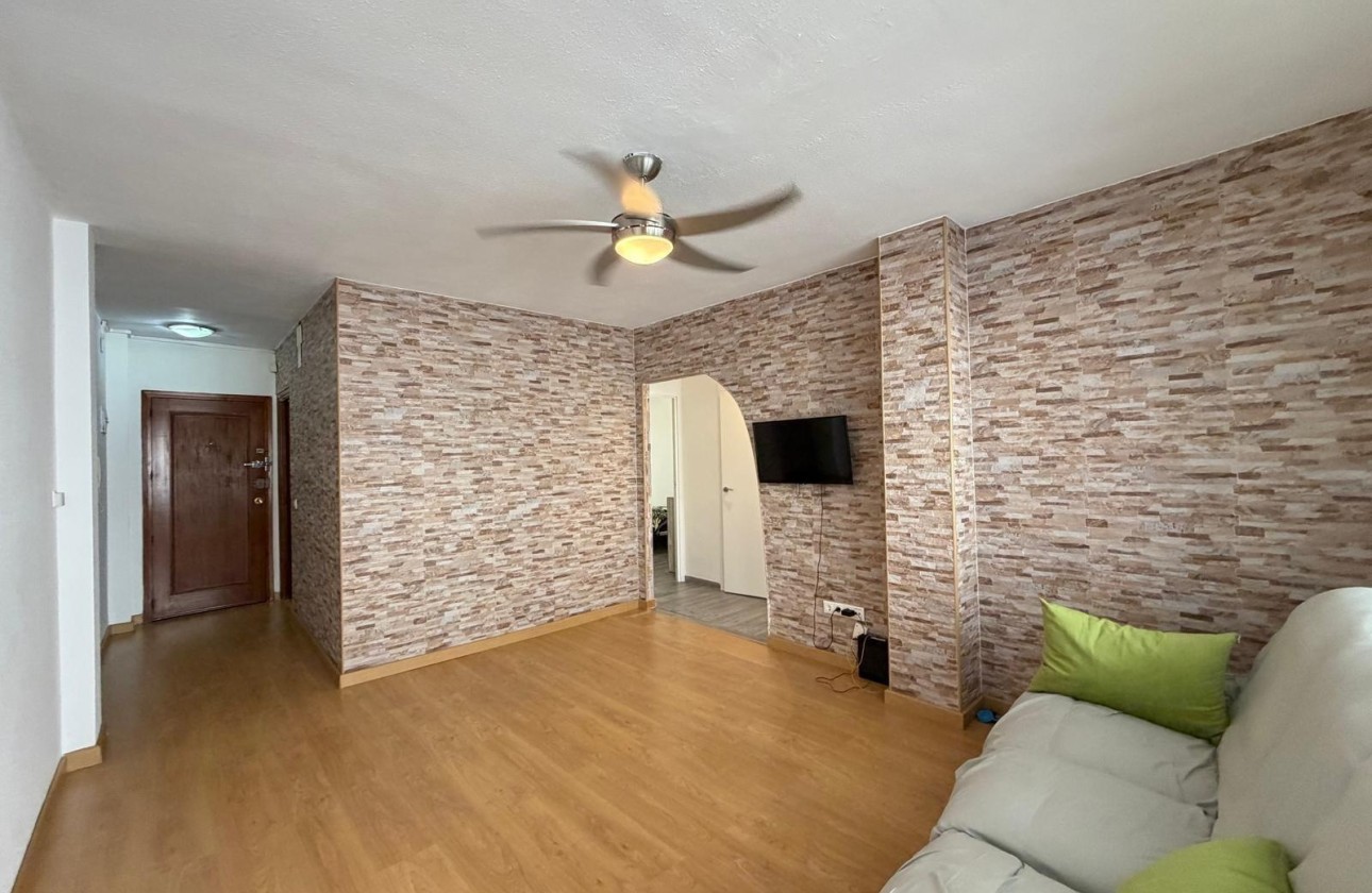 Herverkoop - Appartement / Flat -
Torrevieja - Playa del Cura