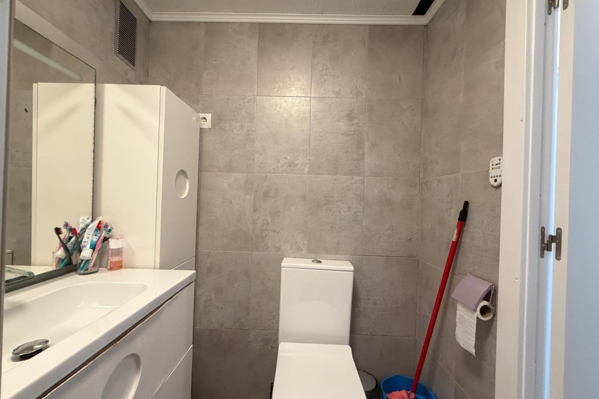 Herverkoop - Appartement / Flat -
Torrevieja - Playa del Cura