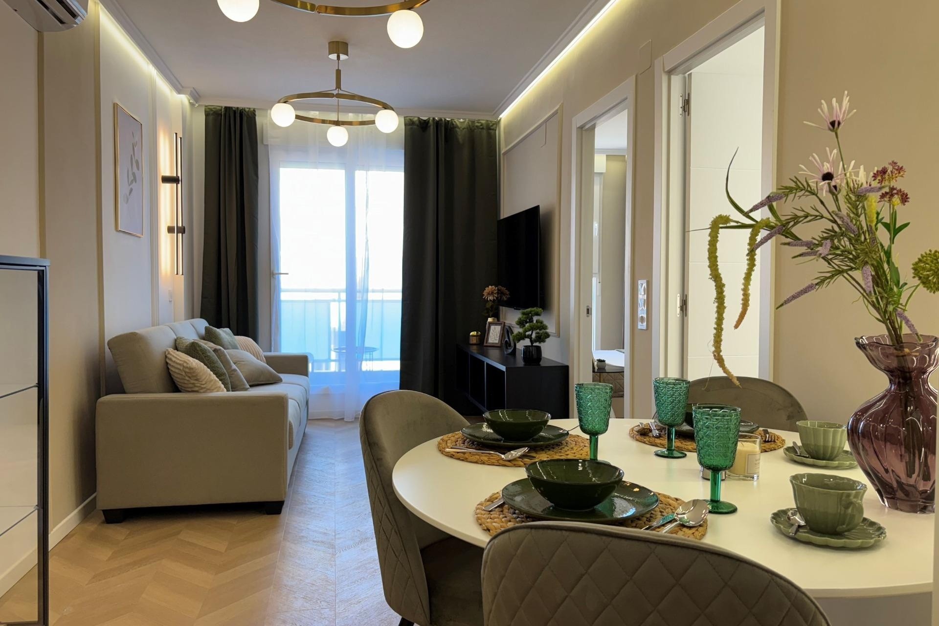 Herverkoop - Appartement / Flat -
Torrevieja - Playa del Cura