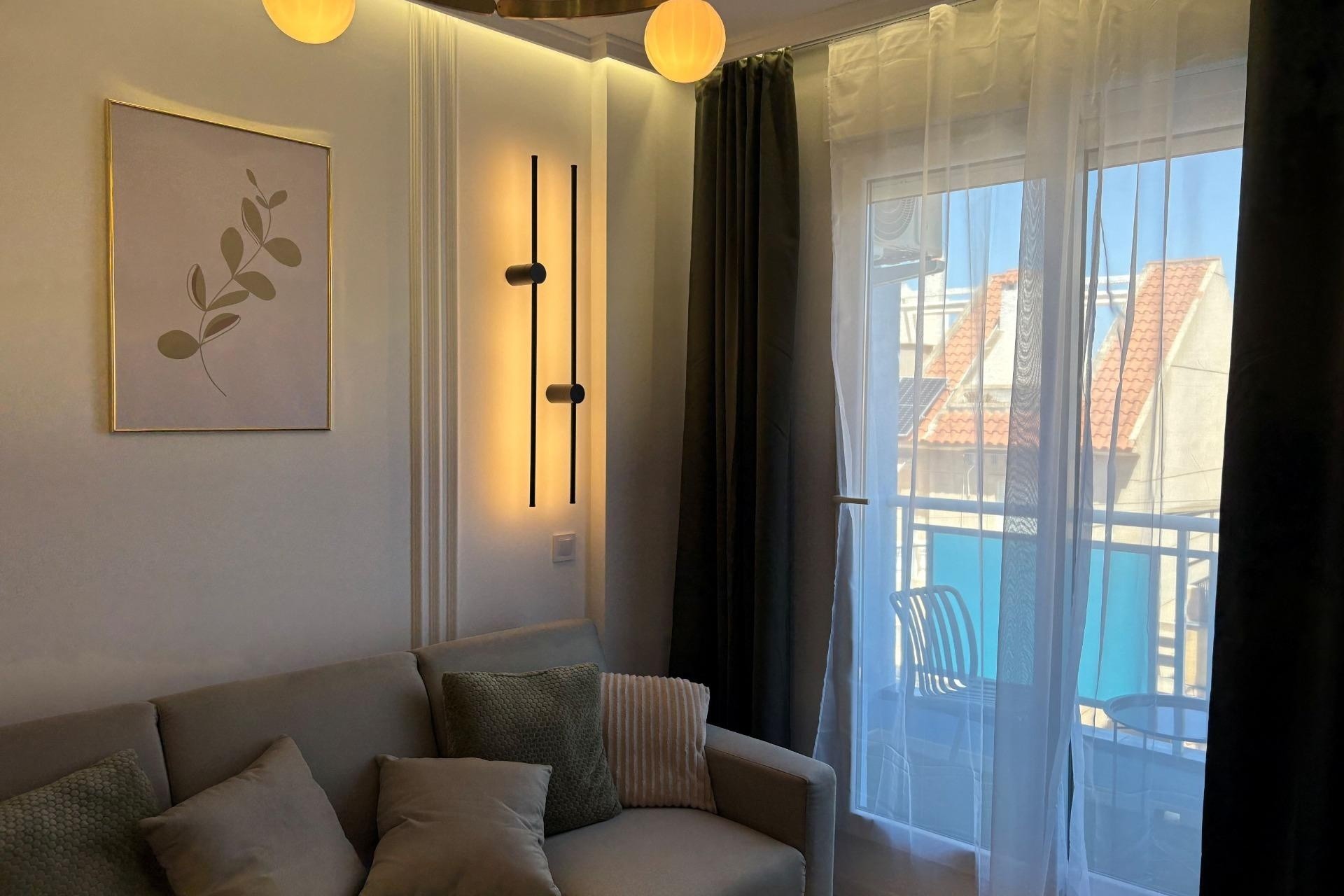 Herverkoop - Appartement / Flat -
Torrevieja - Playa del Cura