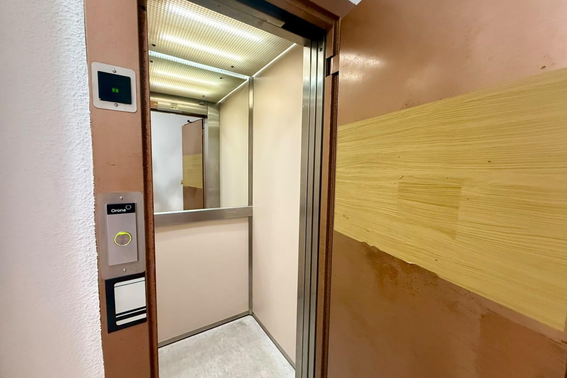 Herverkoop - Appartement / Flat -
Torrevieja - Playa del Cura