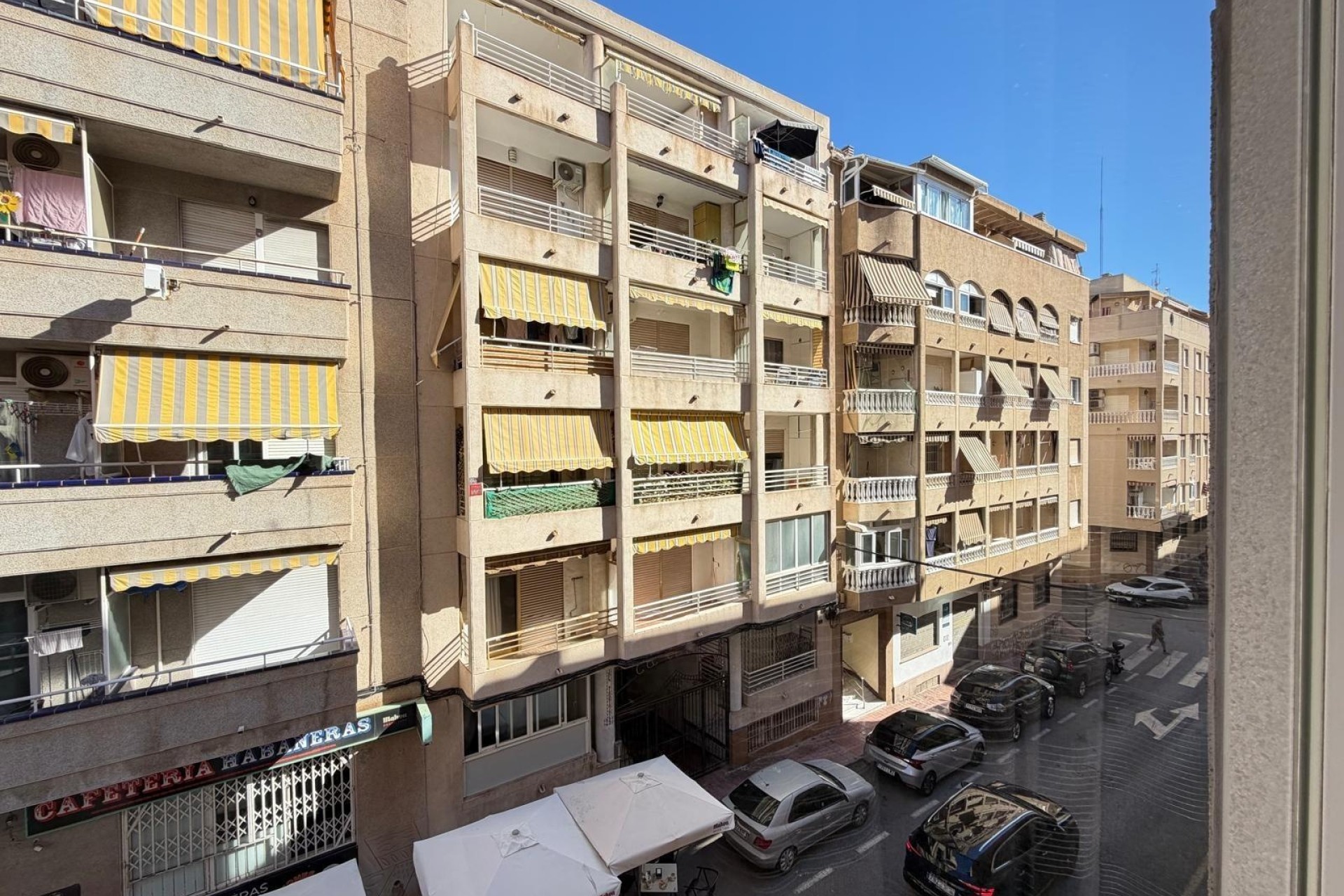 Herverkoop - Appartement / Flat -
Torrevieja - Playa del Cura